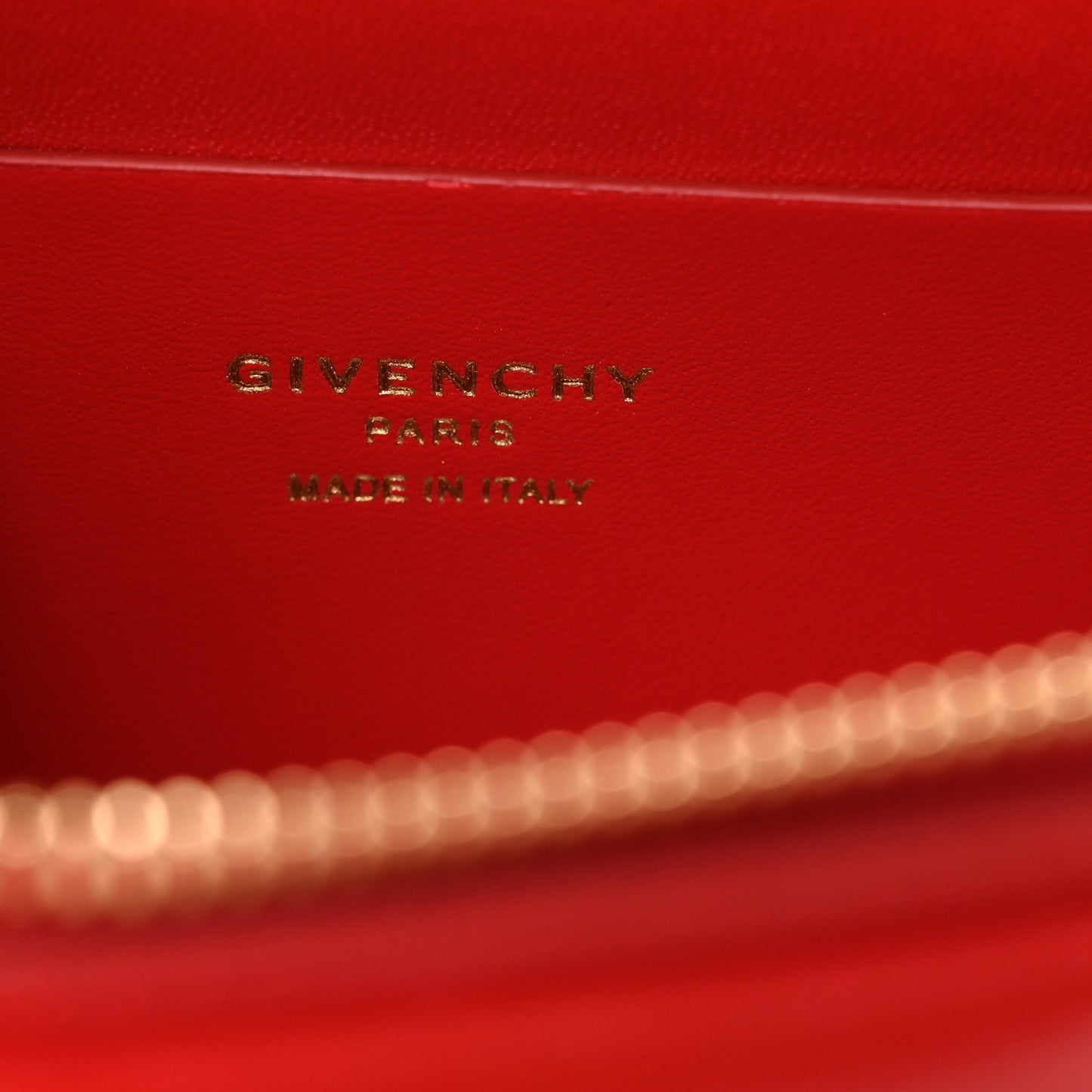 Box Calfskin Antigona Vanity Bag With Chain Vermillon