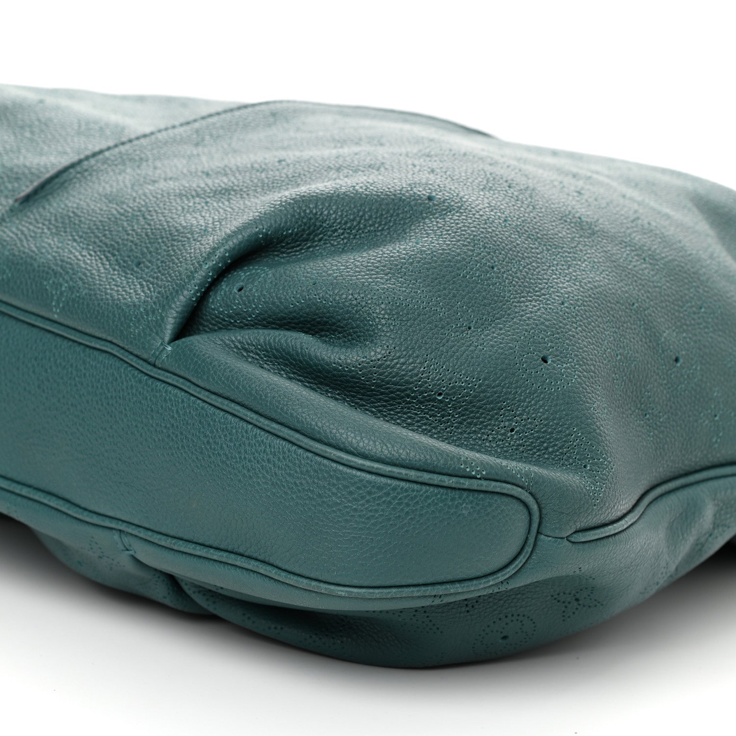 Louis Vuitton Mahina Selene GM Lagon 9 of 12