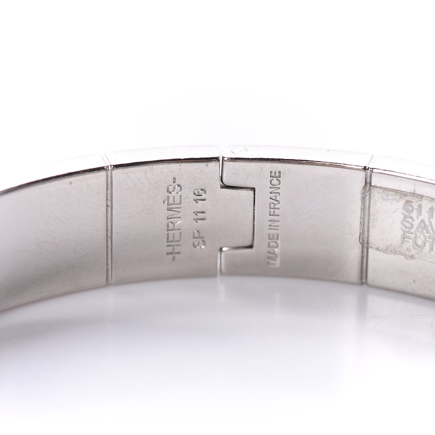 Enamel Printed Narrow Charniere Savana Dance Hinged Bracelet S Futurisme