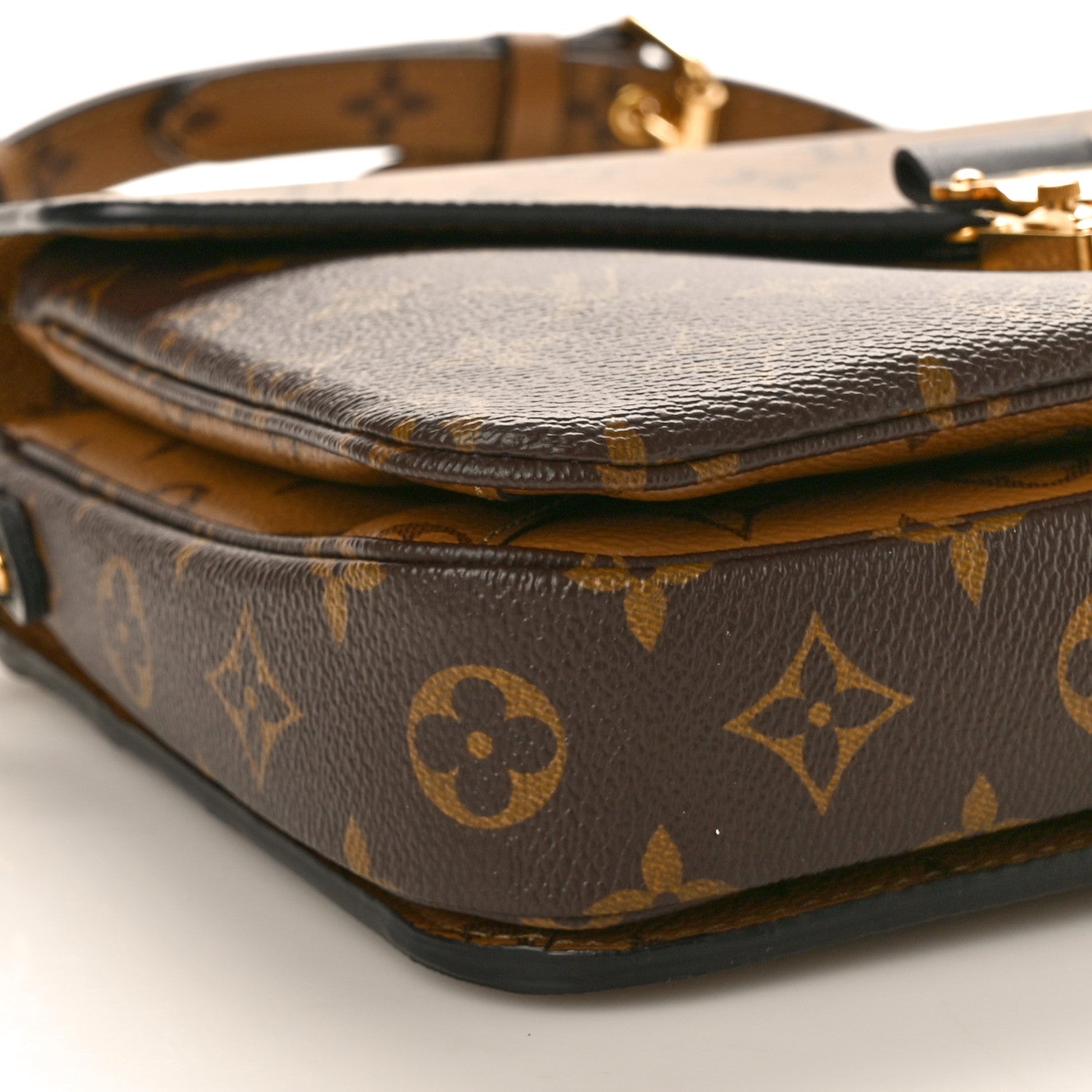 Louis Vuitton Reverse Monogram Pochette Metis 8 of 9