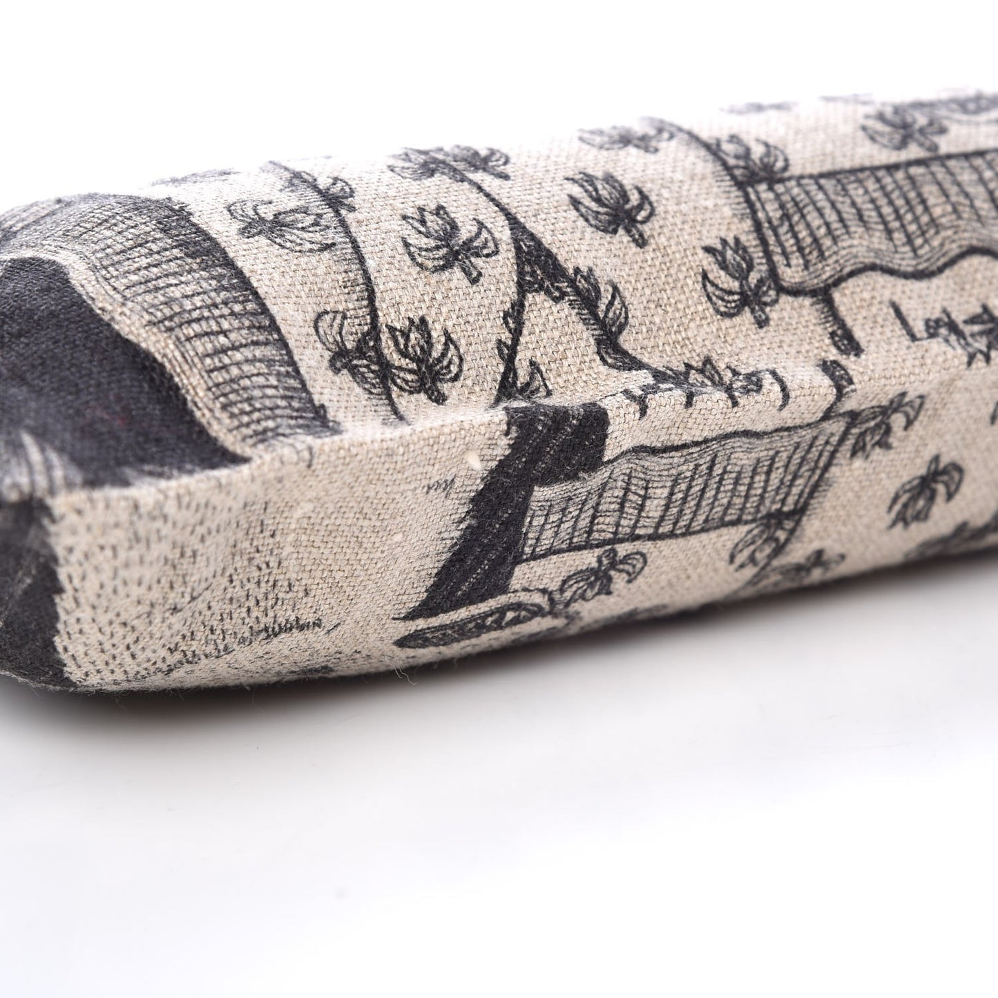 X JAYDE FISH Linen Garden Zip Pouch