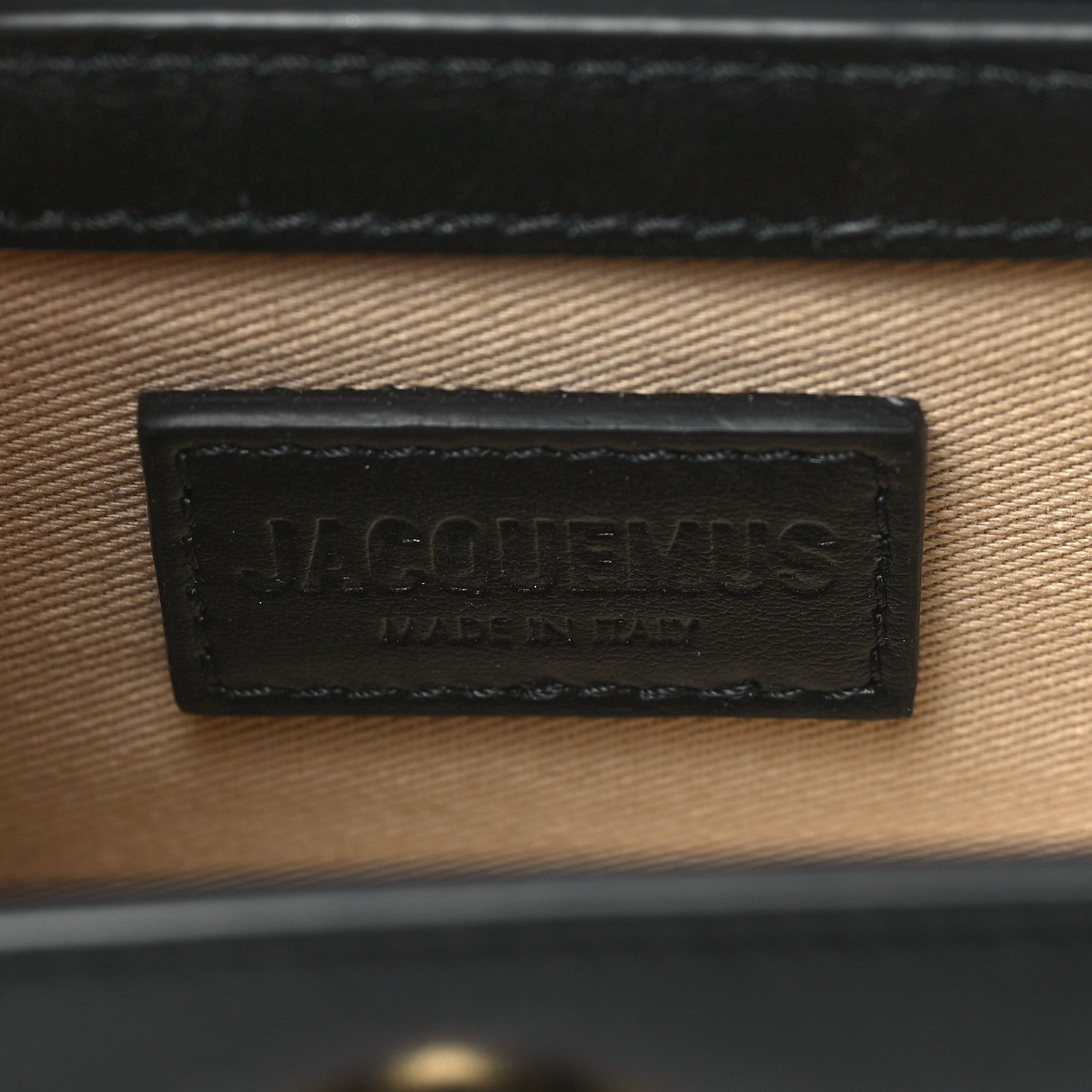 Jacquemus Smooth Calfskin Le Chiquito Black 6 of 9