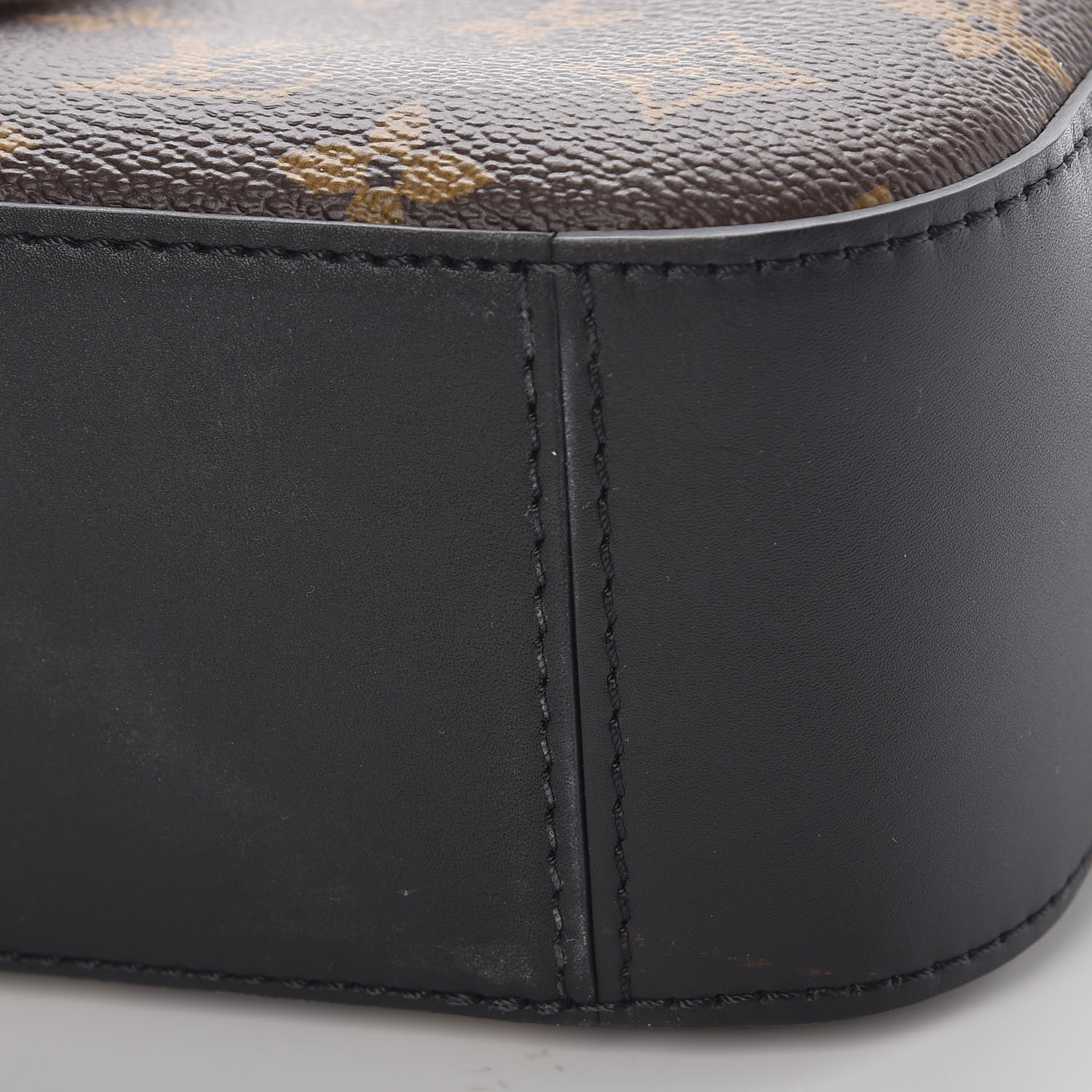 Louis Vuitton Monogram Saintonge Black 9 of 9