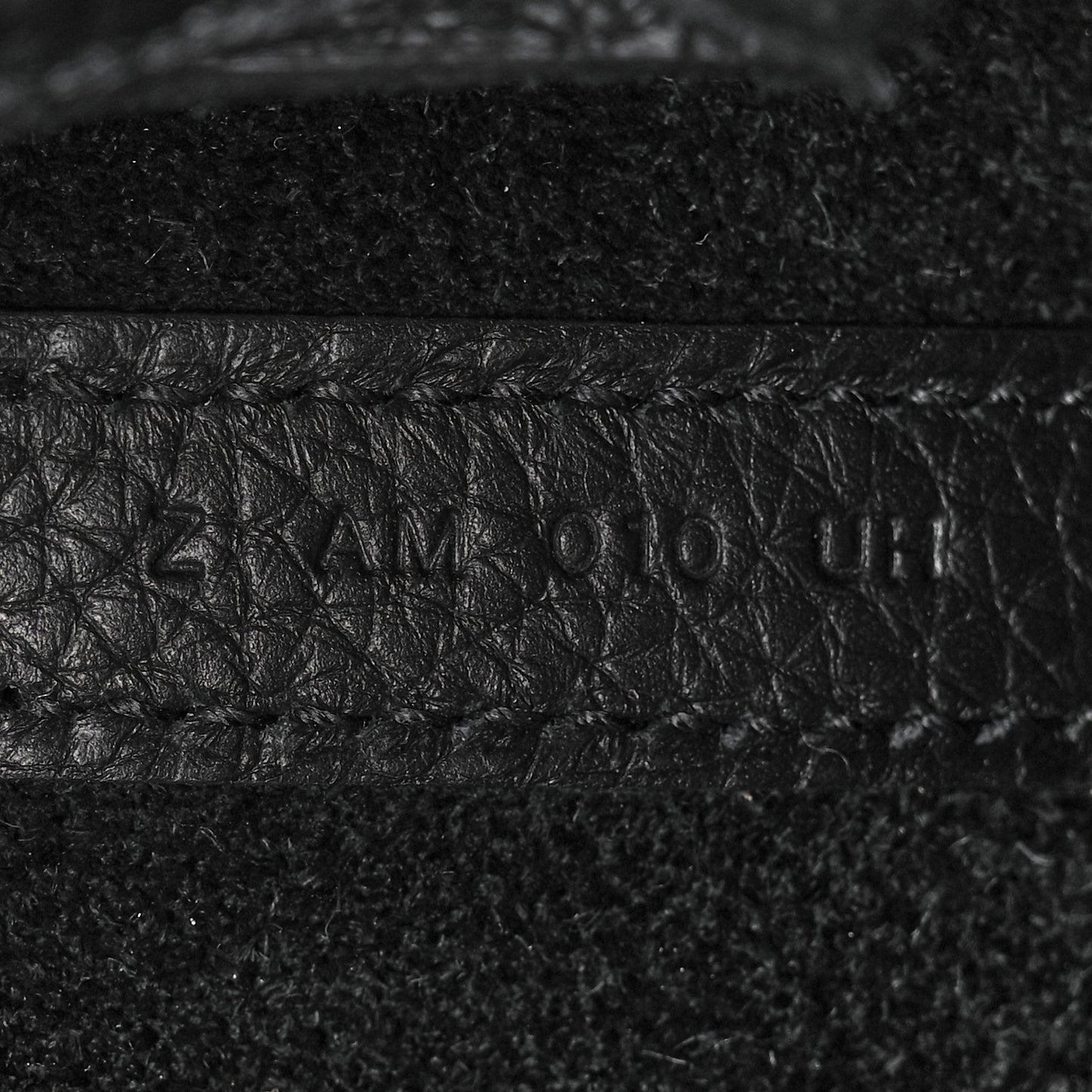 Taurillon Clemence Monochrome Picotin Lock 18 PM Black