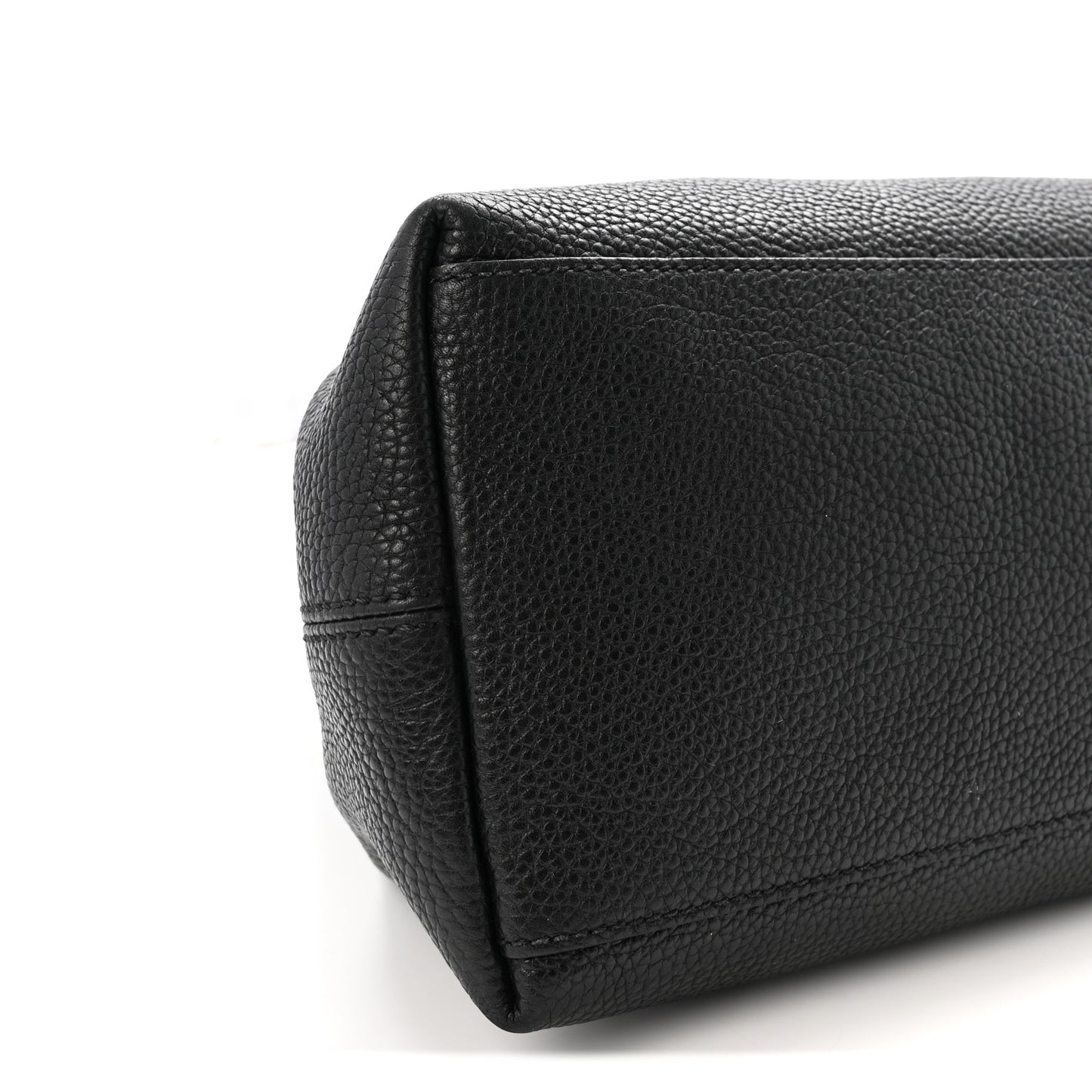 Pebbled Calfskin Medium Soho Chain Shoulder Bag Black