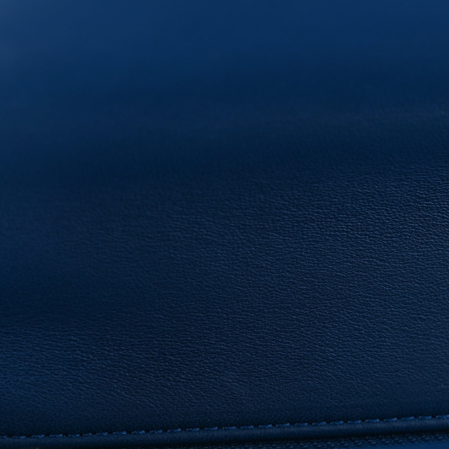 Lambskin Chevron Quilted New Medium Boy Flap Blue