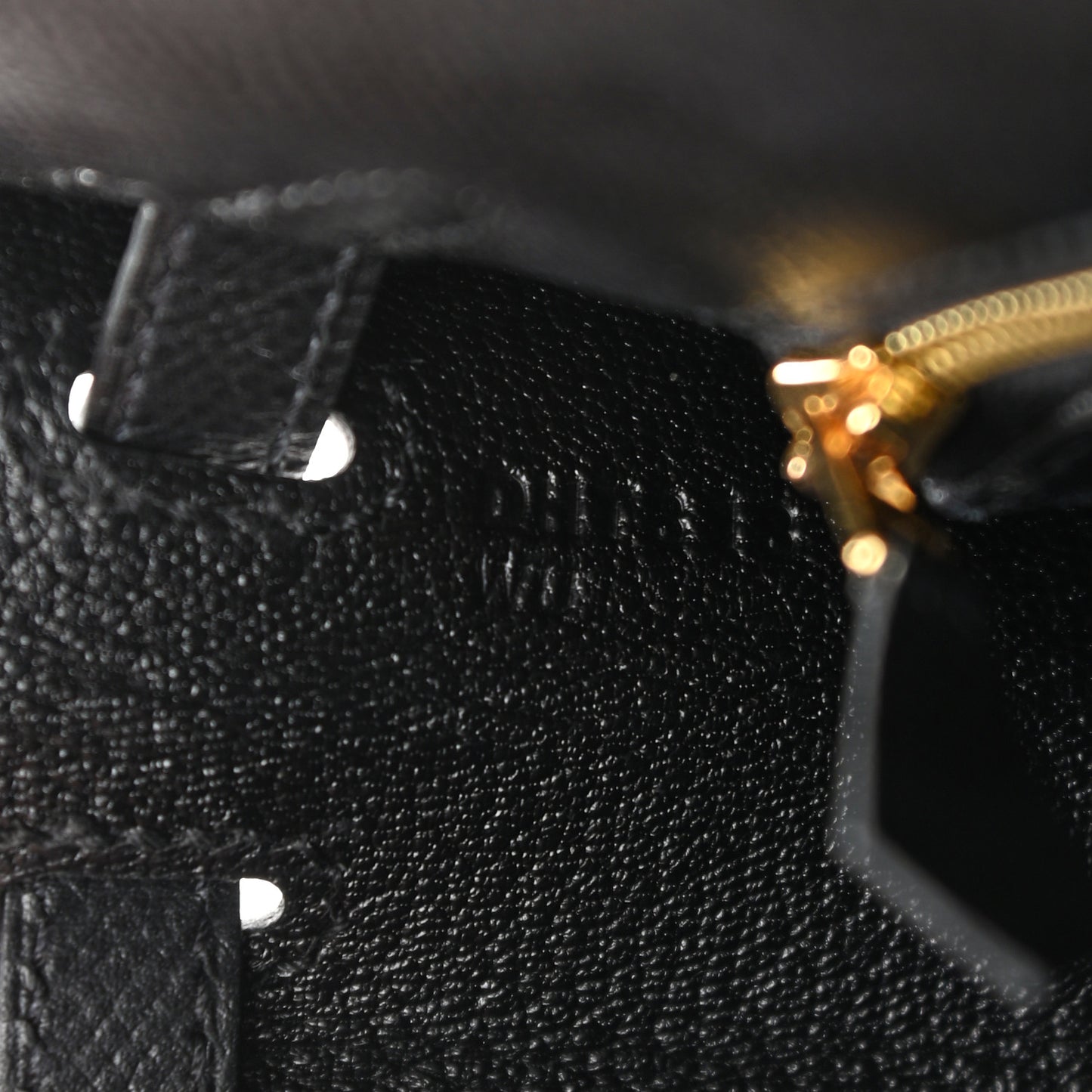 Epsom Kelly Sellier 25 Black