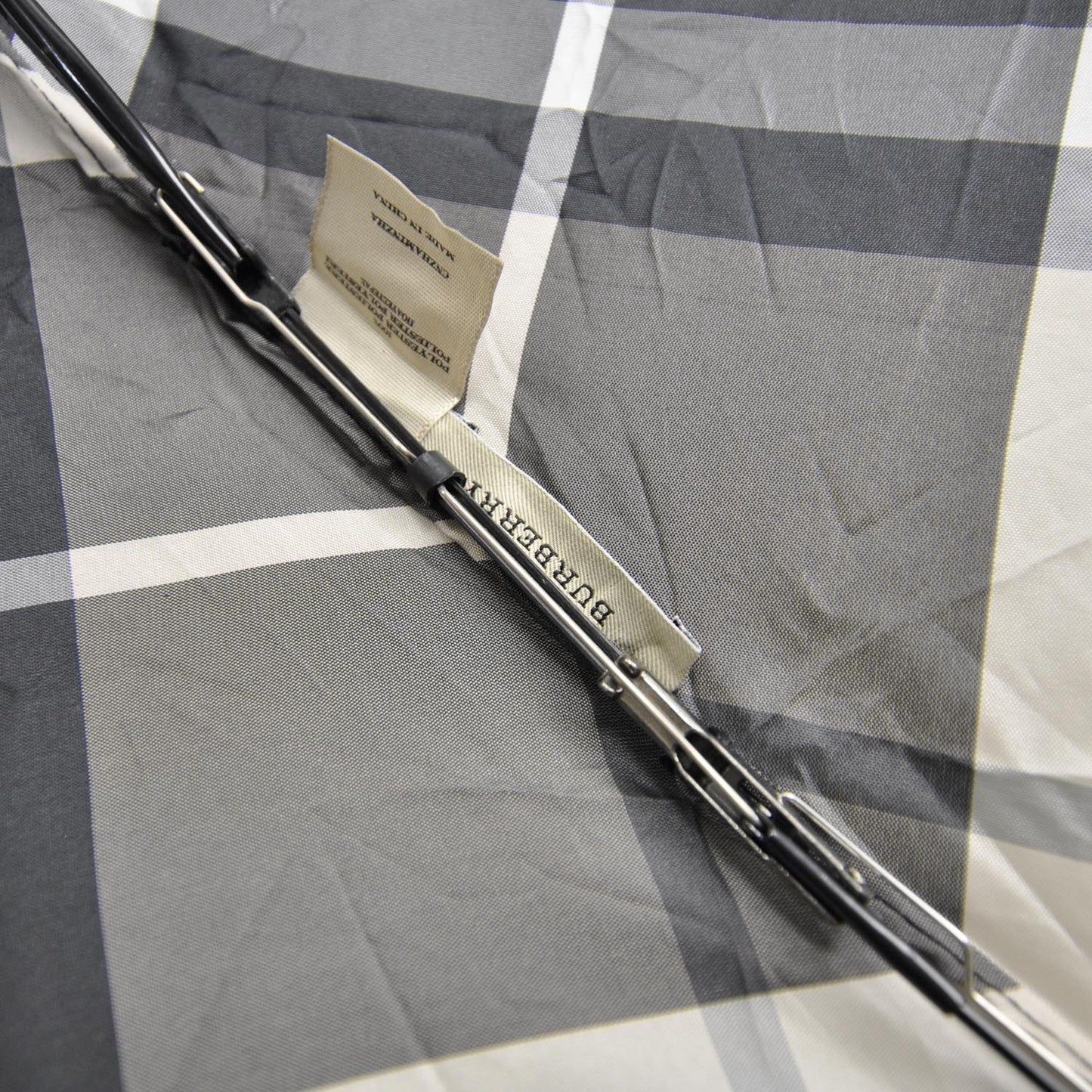Compact Beat Check Umbrella Grey