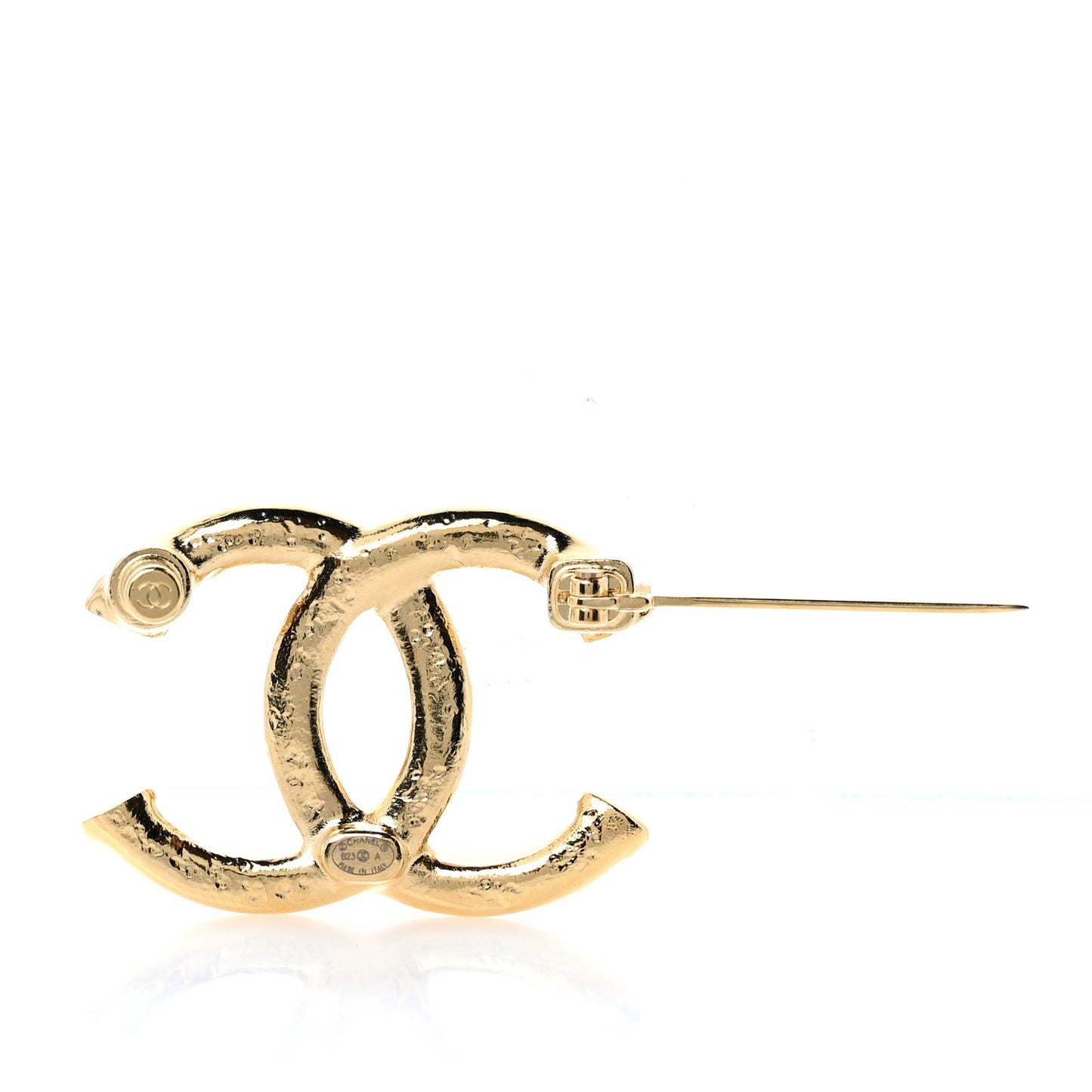 Metal Tweed Effect CC Brooch Gold