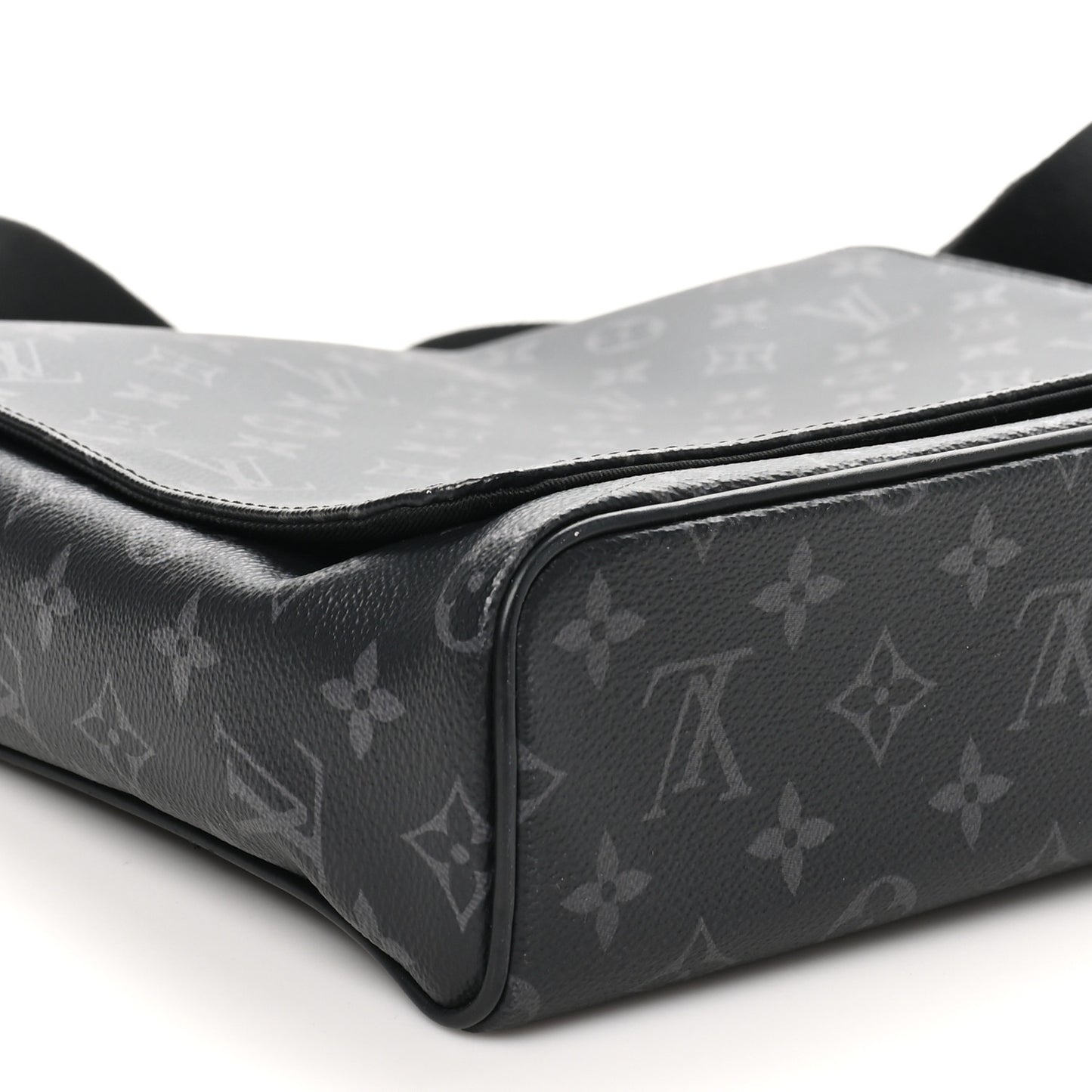 Monogram Eclipse District MM