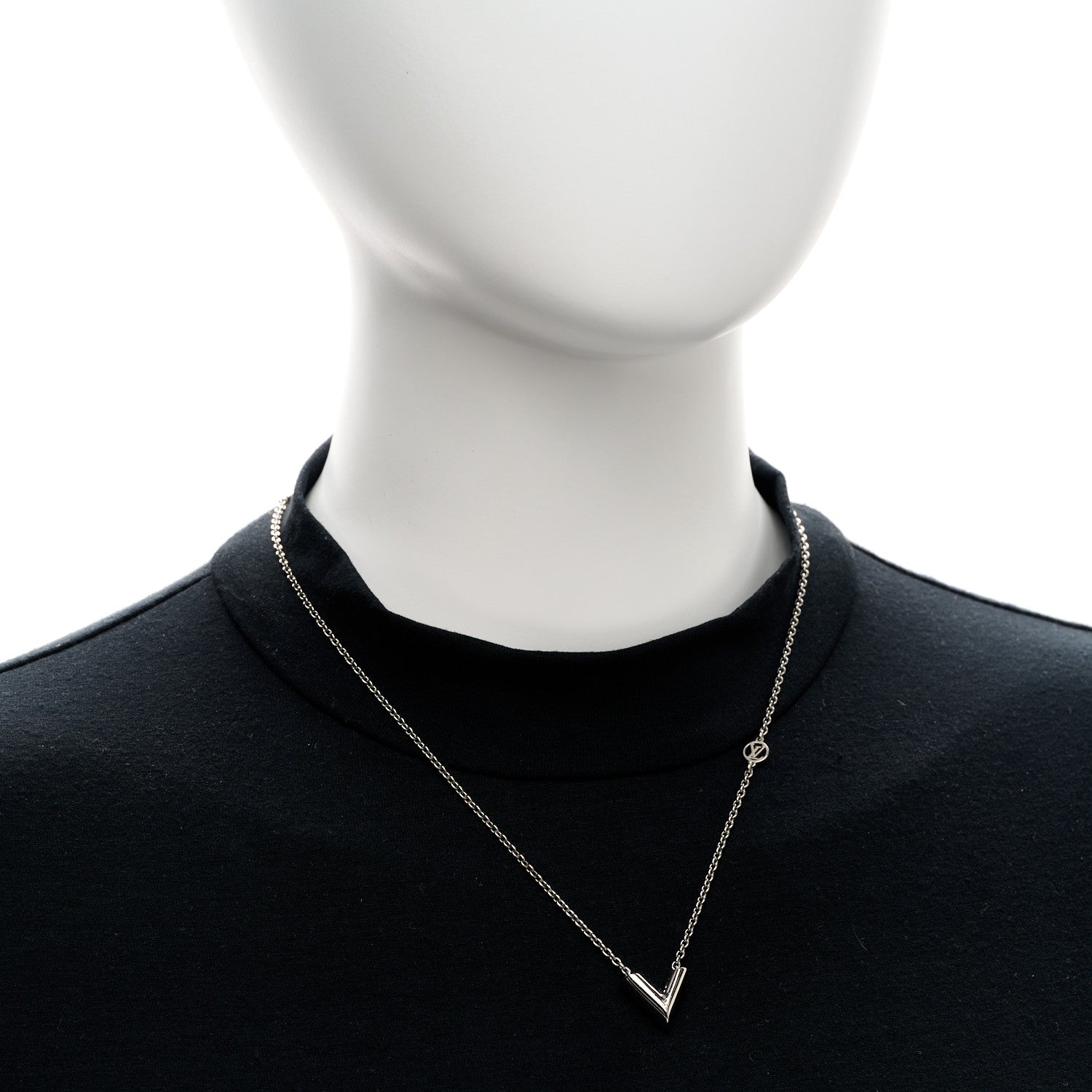 Louis Vuitton Metal Essential V Supple Necklace Silver 1695184