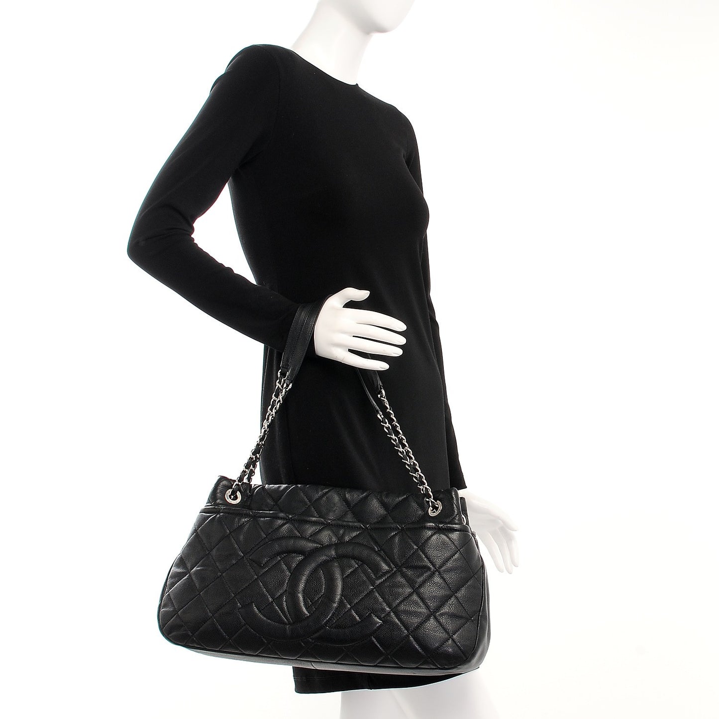 Caviar Quilted Timeless CC Soft Tote Black