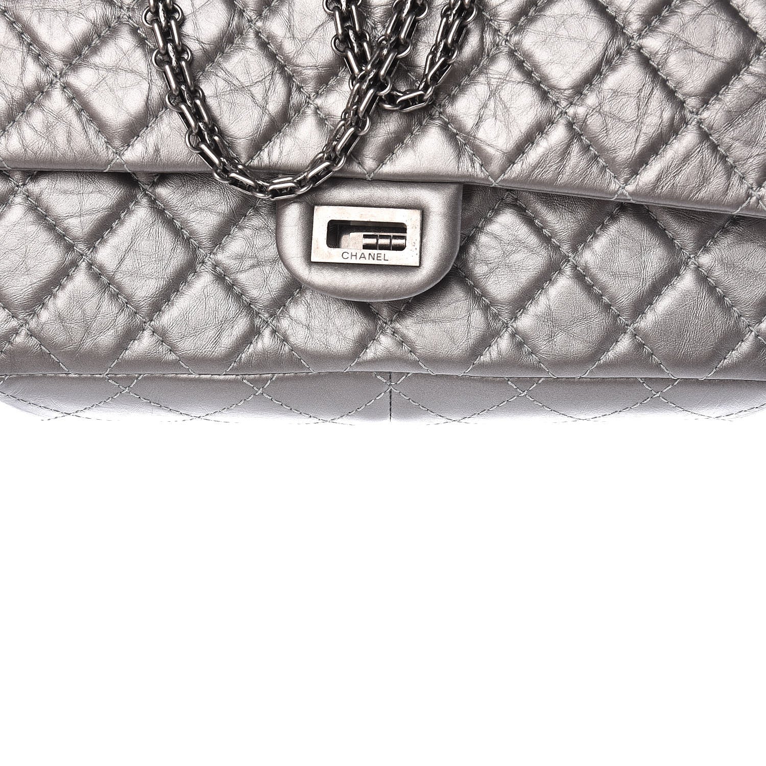 Chanel Metallic Aged Calfskin 2.55 Reissue 226 Flap Silver 11 of 12