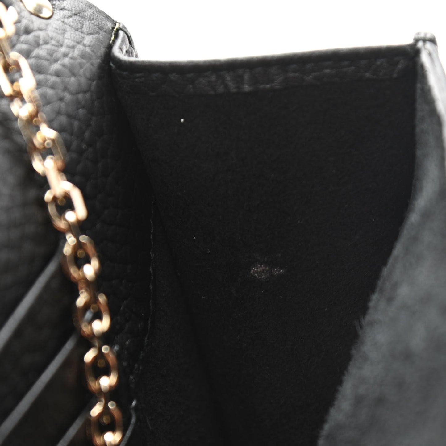 Pebbled Calfskin Rockstud Envelope Wallet on Chain Black