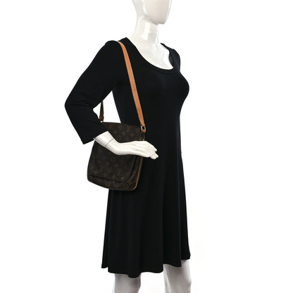 Louis Vuitton Monogram Musette Salsa Long Strap 2 of 10