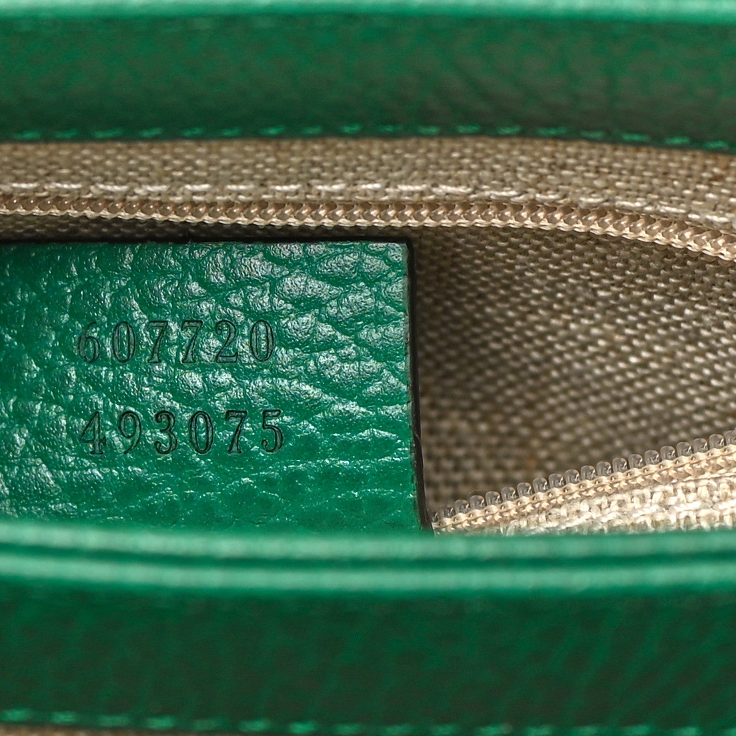 Gucci Dollar Calfskin Interlocking G Crossbody Bag Emerald 7 of 12