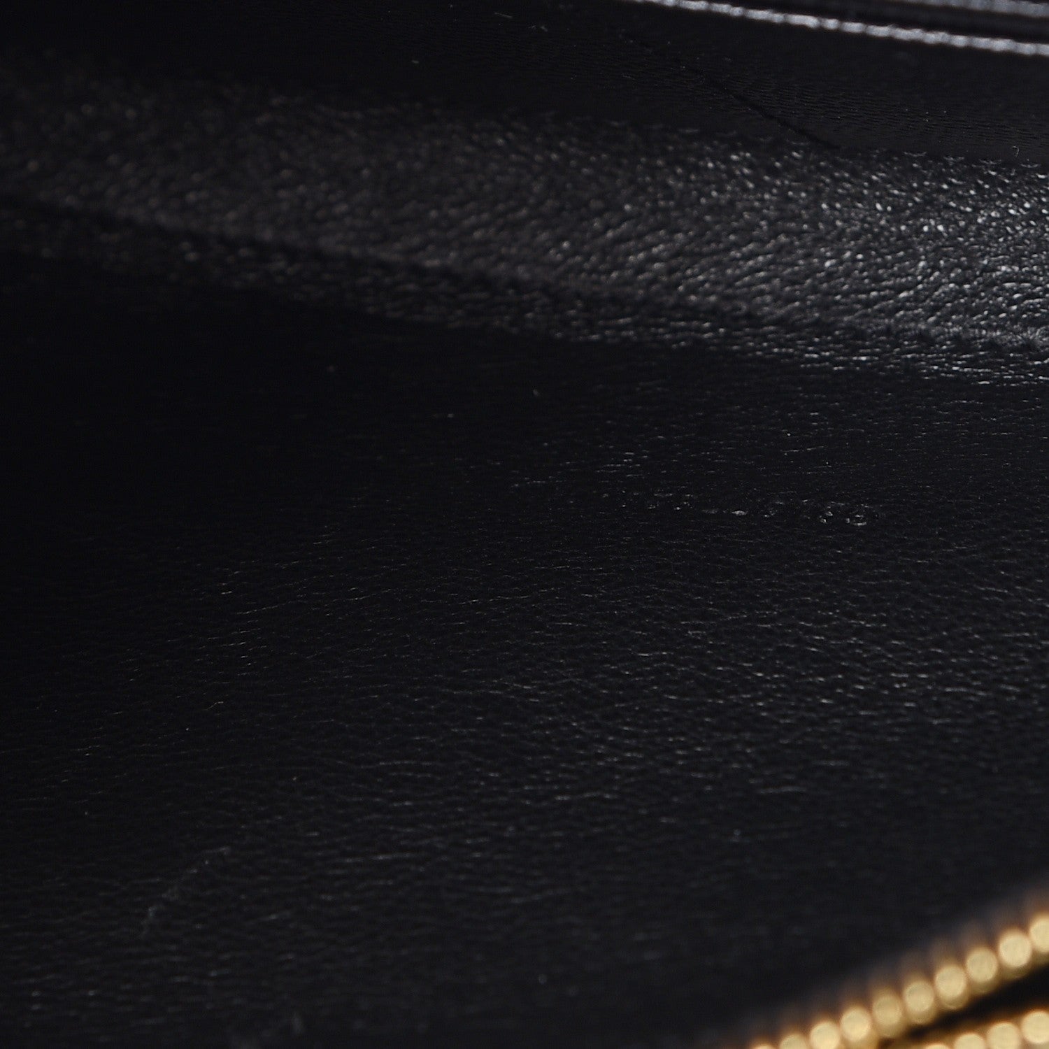 Saint Laurent Grain De Poudre Matelasse Chevron Monogram Chain Wallet Black 7 of 7
