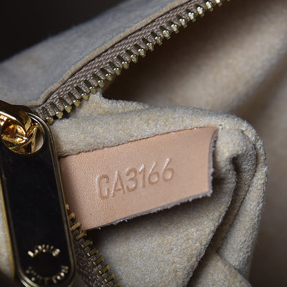 Louis Vuitton Monogram Artsy MM 7 of 7
