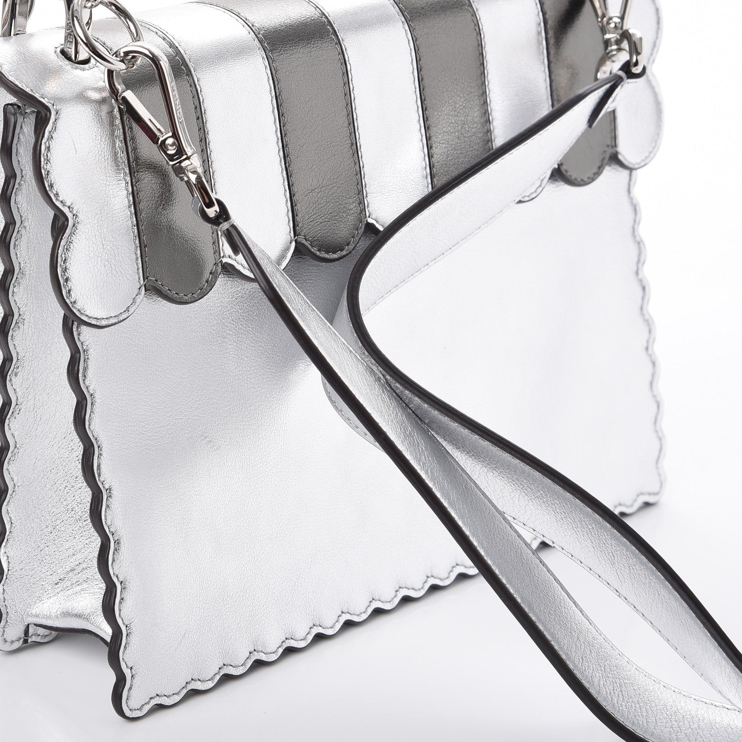 Fendi Metallic Calfskin Flowerland Scalloped Studded Pequin Kan I Shoulder Bag Argento 8 of 10