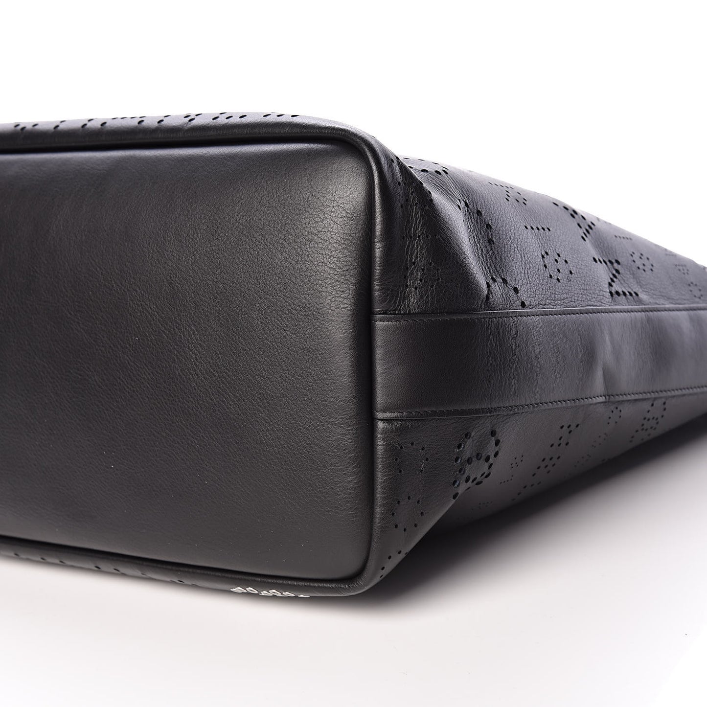 Calfskin Tweed Eyelet Large Shopping Tote Black
