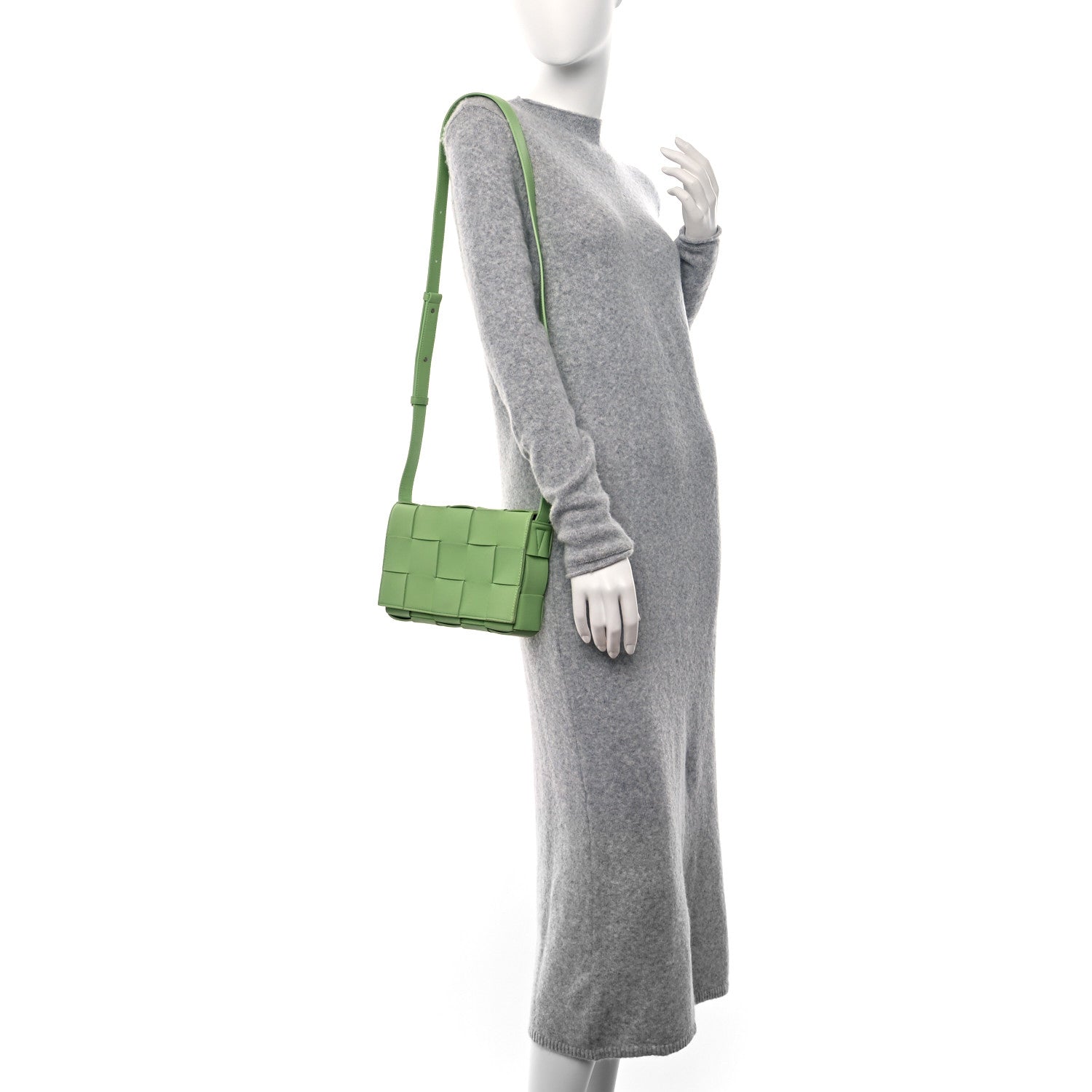 Bottega Veneta Lambskin Maxi Intrecciato Cassette Crossbody Bag Pistachio 2 of 10