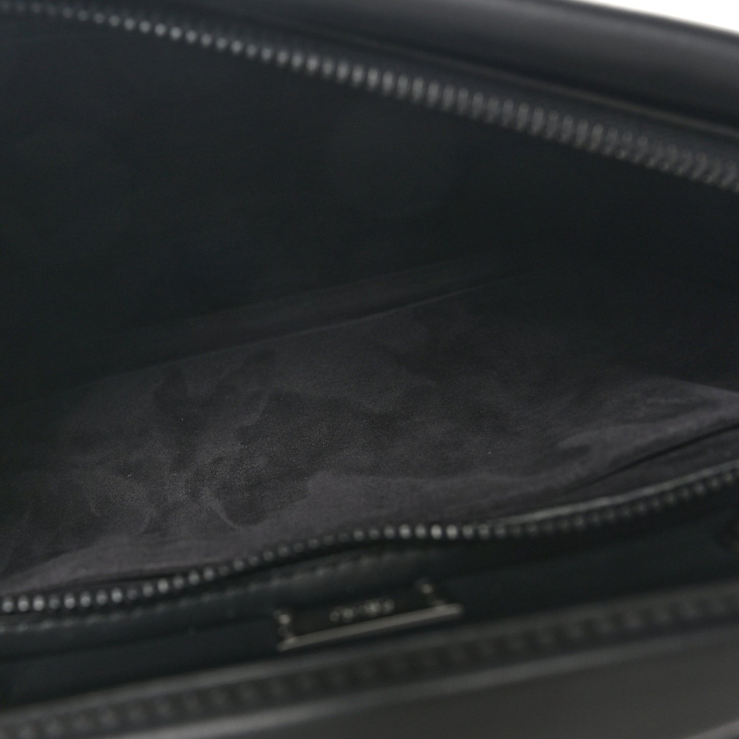 Vitello Grace Opaco Metal Monster Eyes Large Peekaboo Iconic Fit Satchel Black