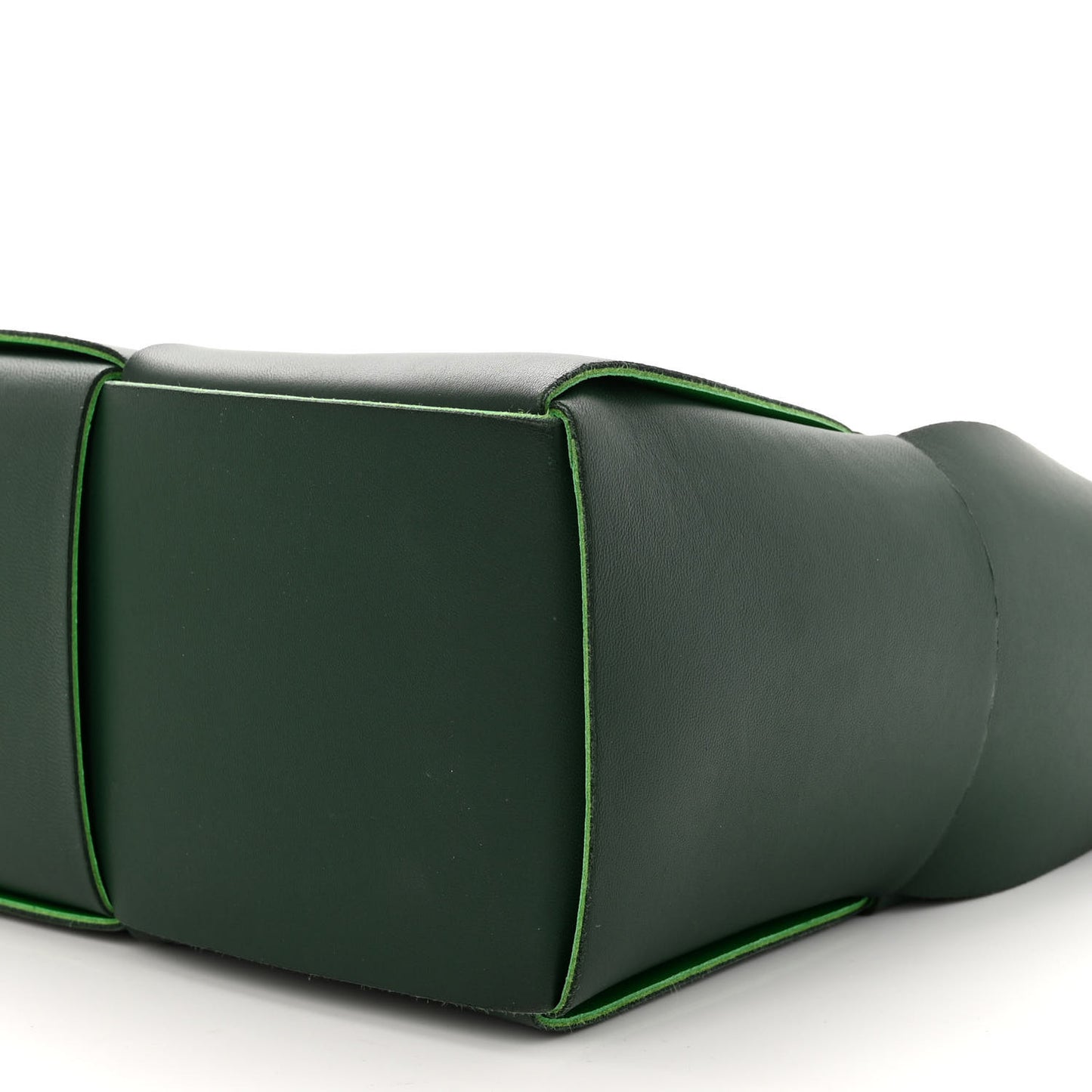 Calfskin Maxi Intrecciato Medium Arco Tote Raintree