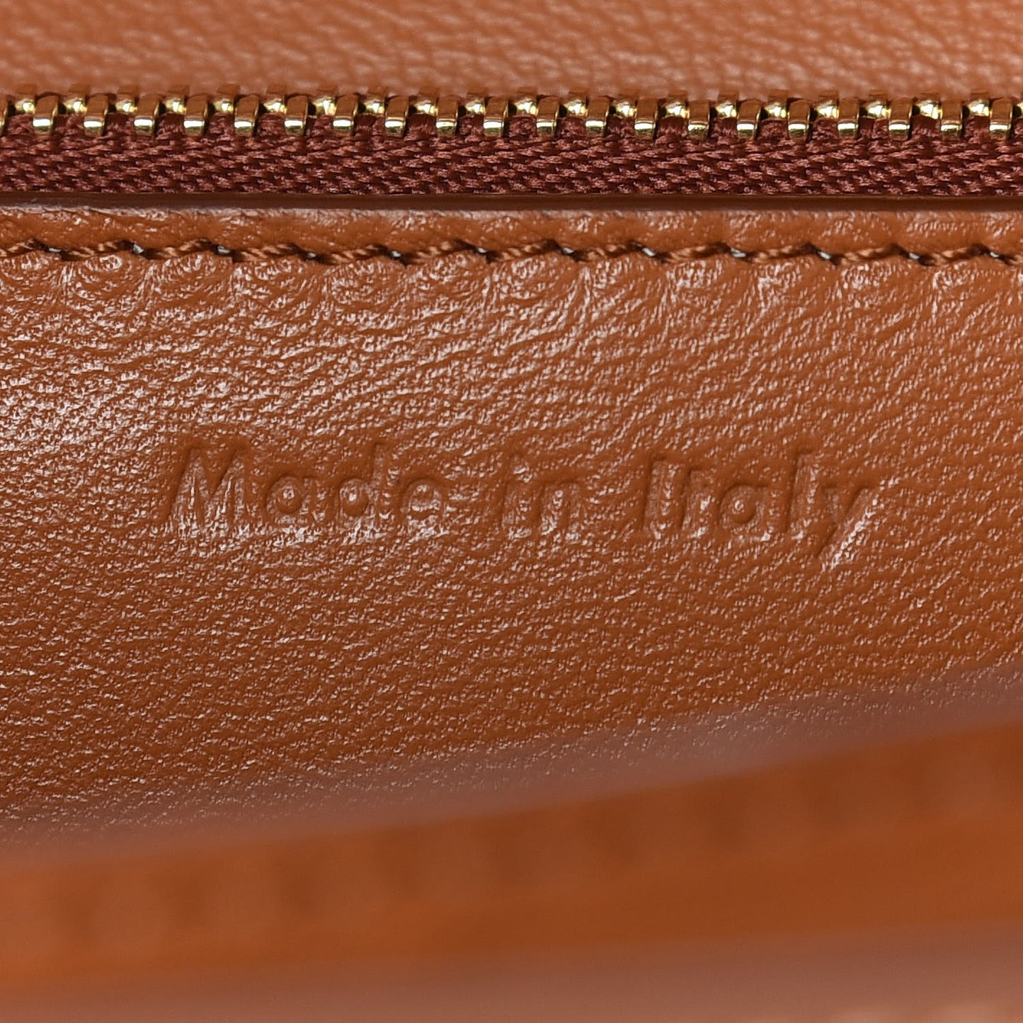 Smooth Calfskin Medium Classic Box Flap Bag Camel