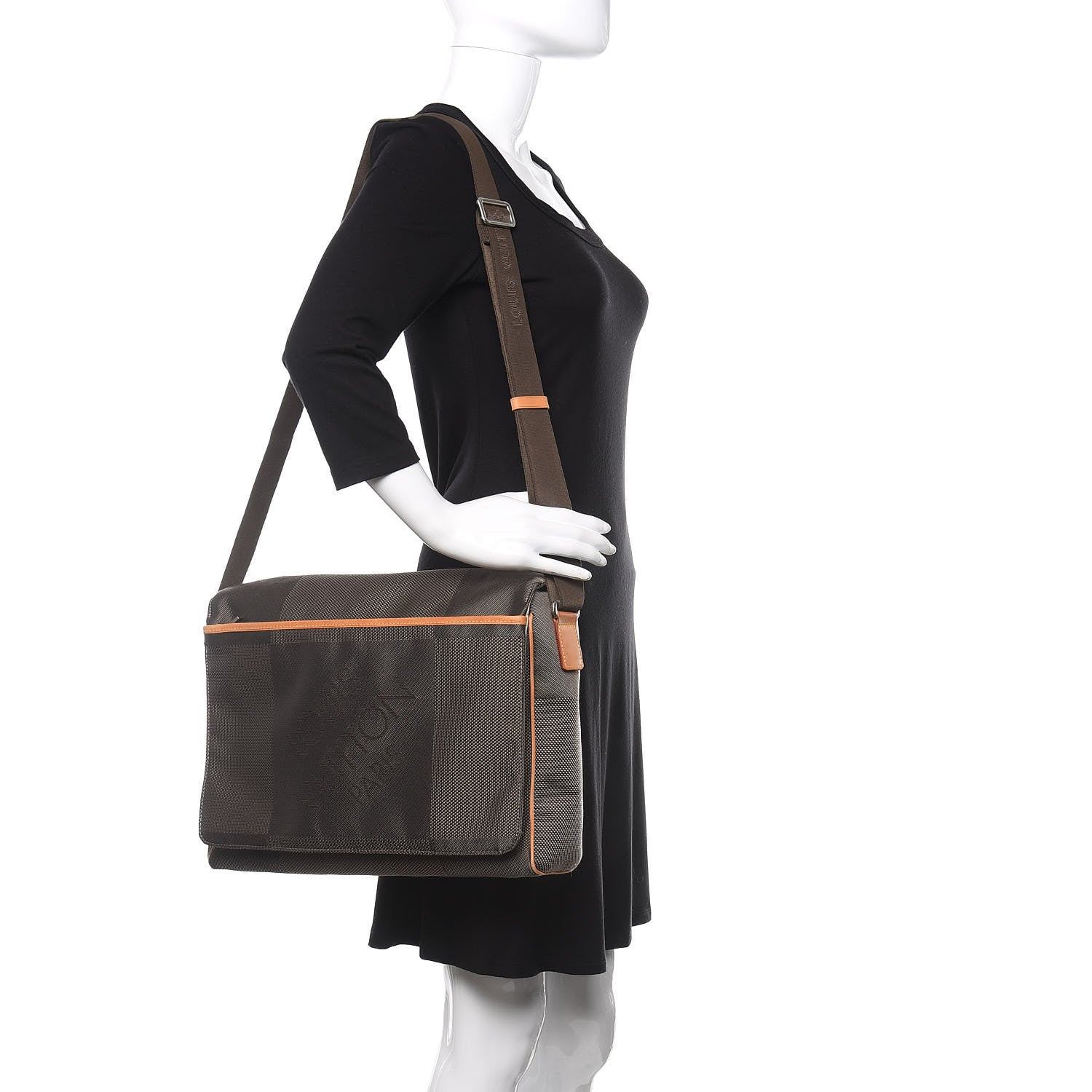 Louis Vuitton Damier Geant Messenger Bag Sable 2 of 11
