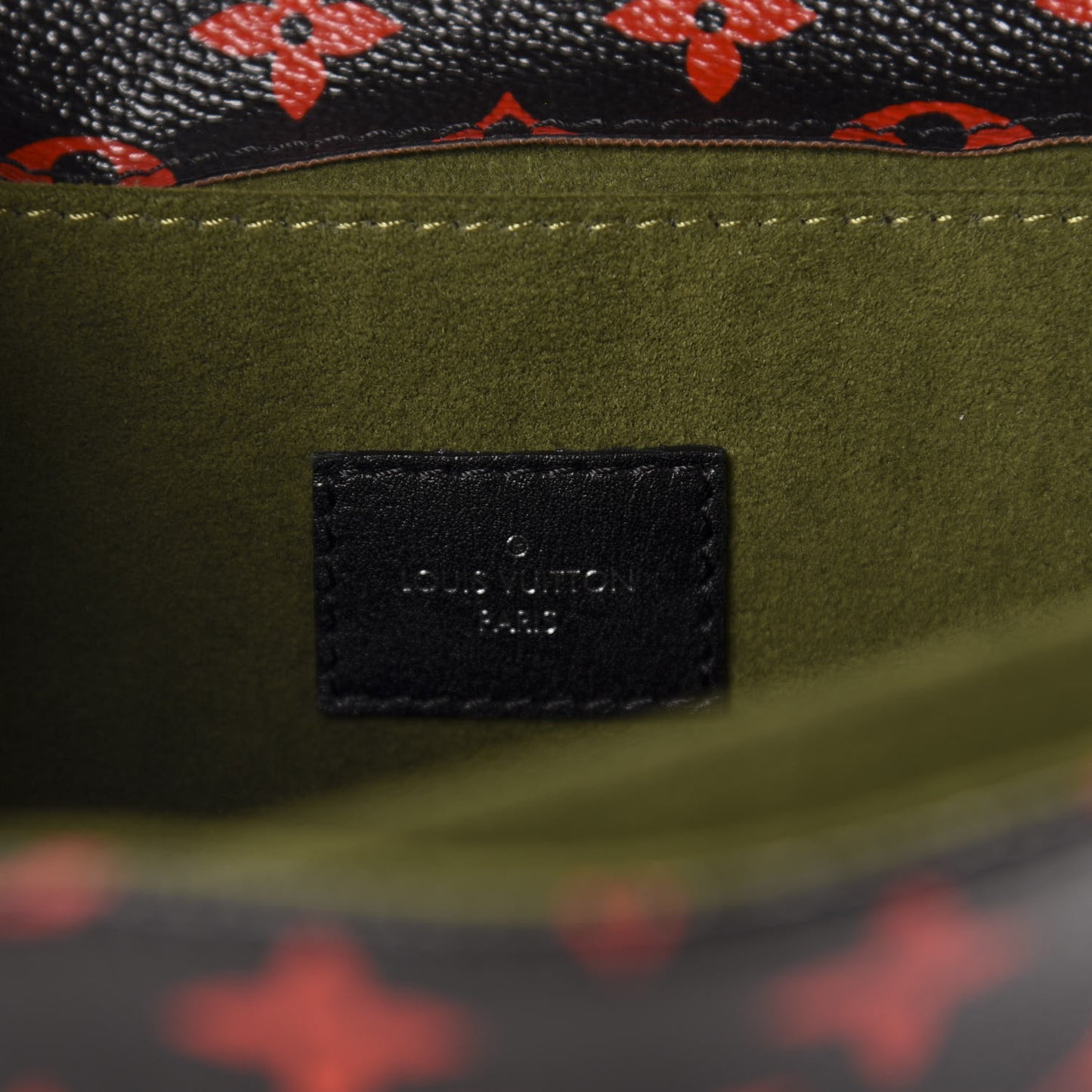 Monogram Infrarouge Pochette Metis