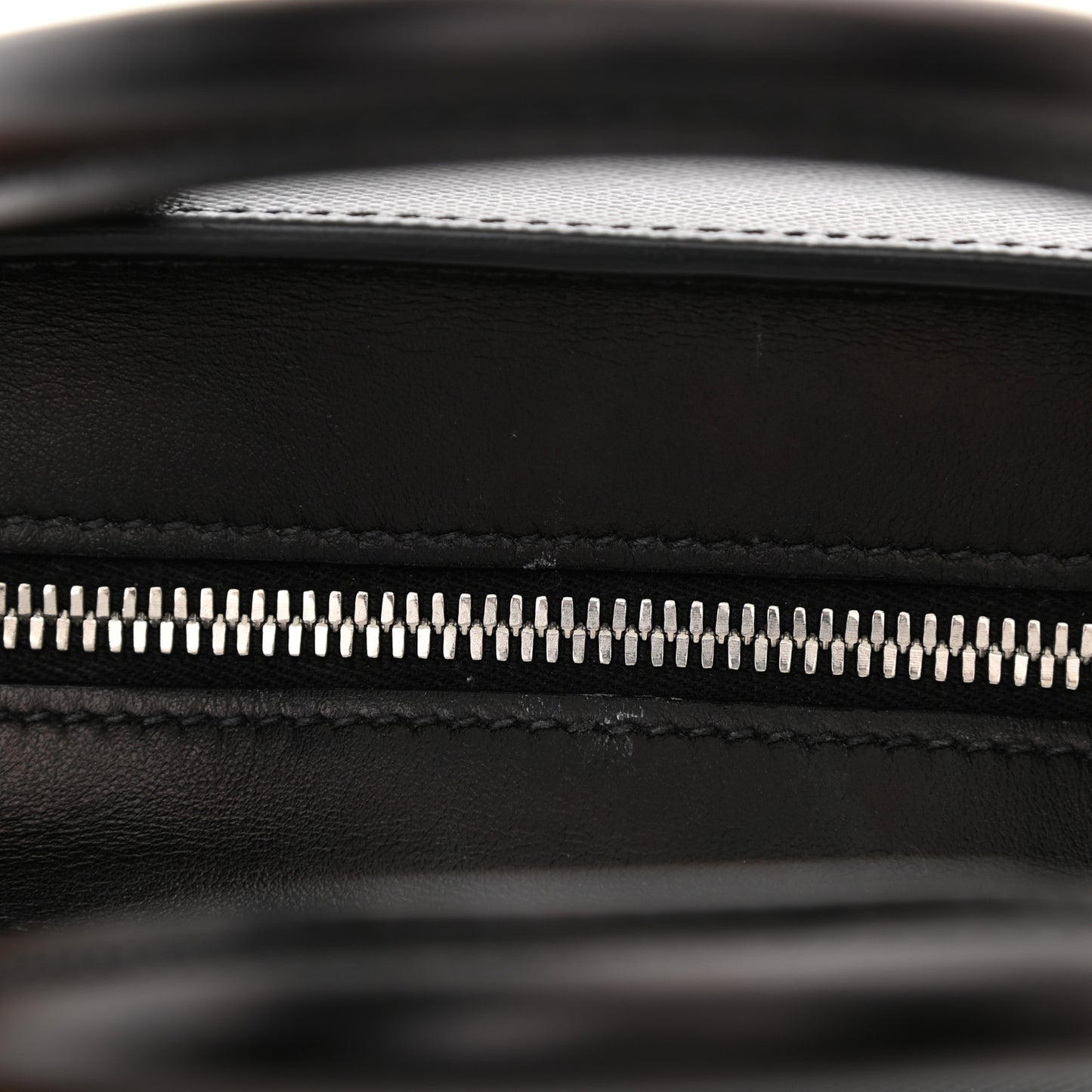 Saffiano Cuir Calfskin Small Kristen Black