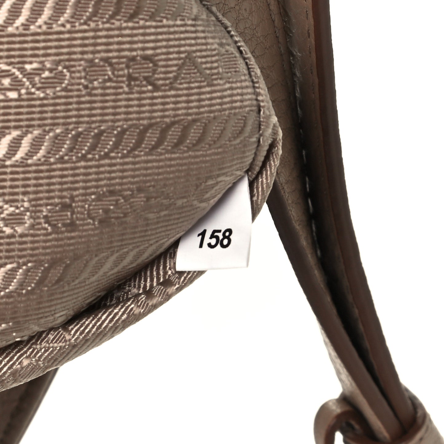 Vitello Daino Crossbody Bag Cammeo