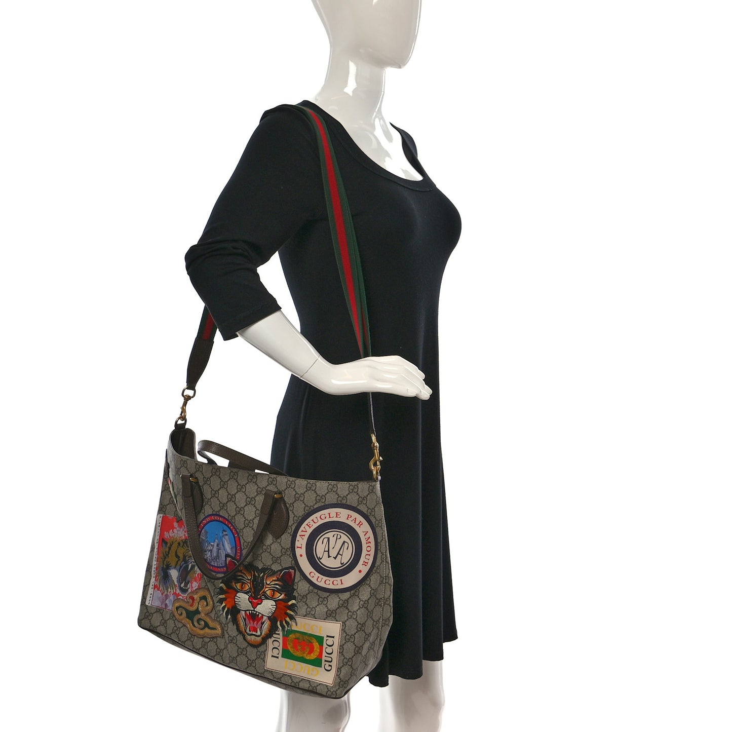 Soft GG Supreme Monogram Courrier Medium Crossbody Tote Beige New Acero