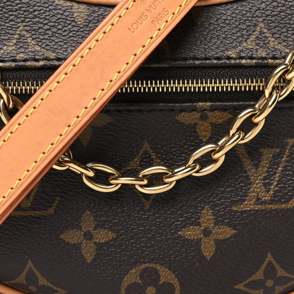 Louis Vuitton Monogram Loop 7 of 10