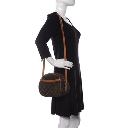 Louis Vuitton Monogram Blois 2 of 9