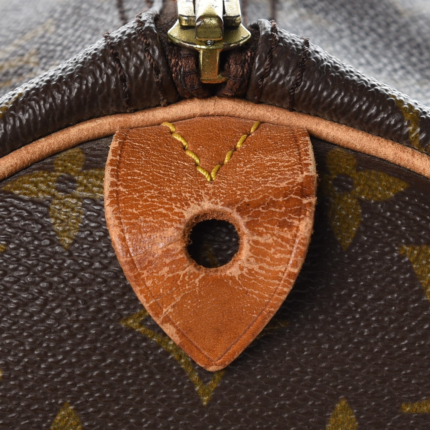 Louis Vuitton Monogram Speedy 40 22 of 32