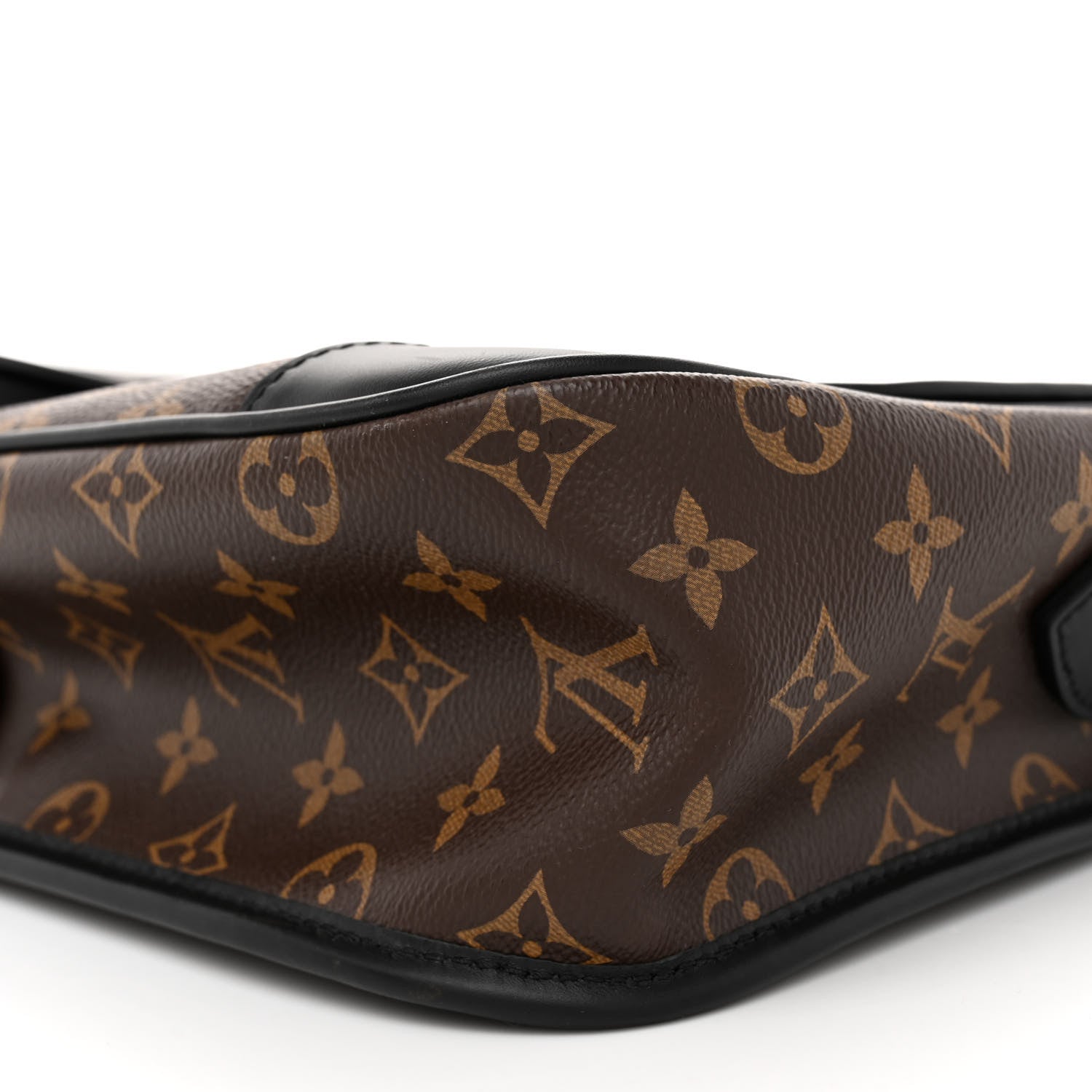 Louis Vuitton LOUIS VUITTON Monogram Macassar Archy Messenger GM 9 of 9