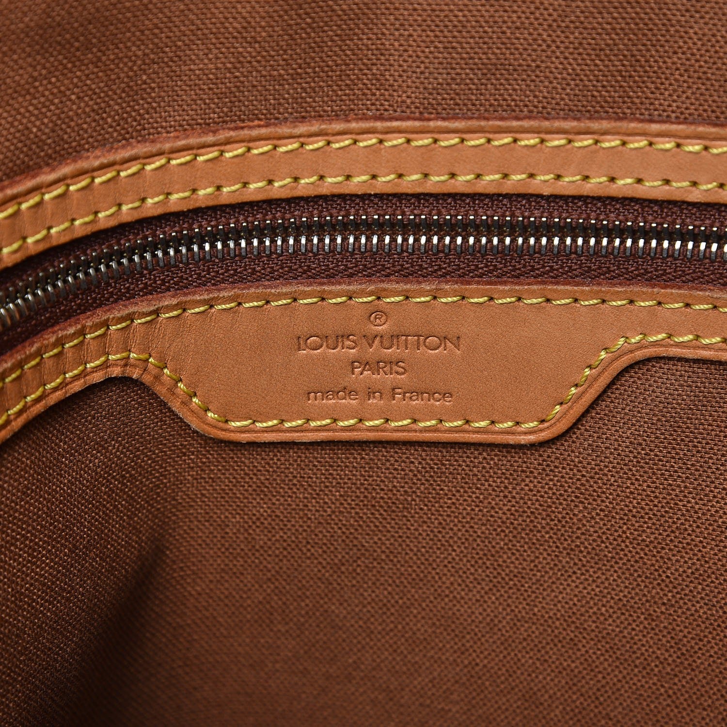 Louis Vuitton Monogram Cabas Mezzo 6 of 24