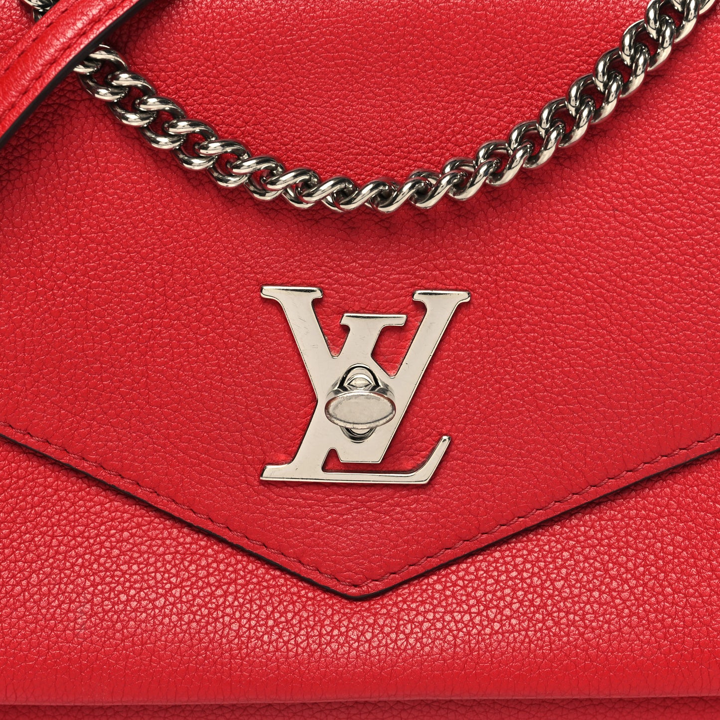 Soft Calfskin My Lockme Chain Bag BB Poppy