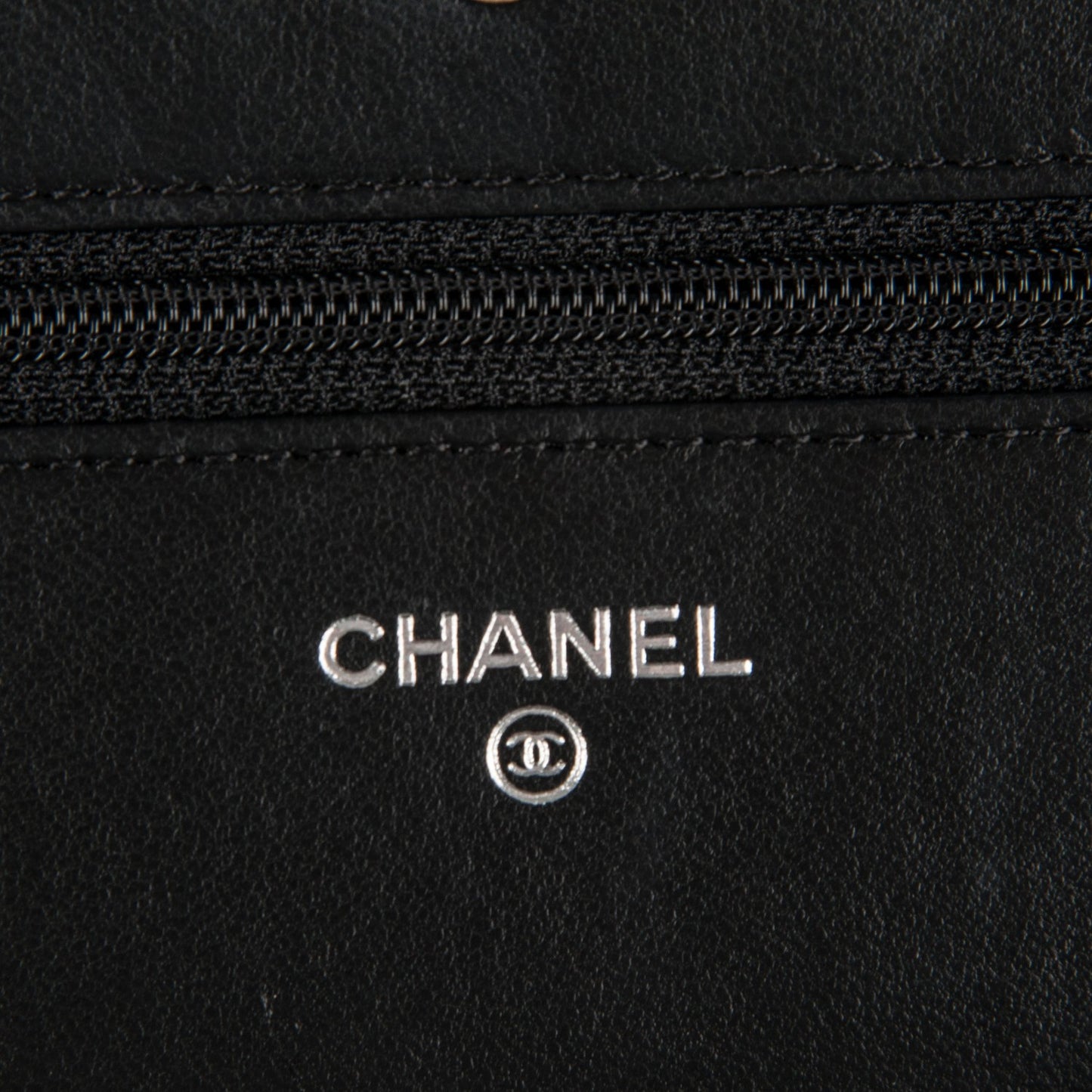 Lambskin Quilted Wallet On Chain WOC Black
