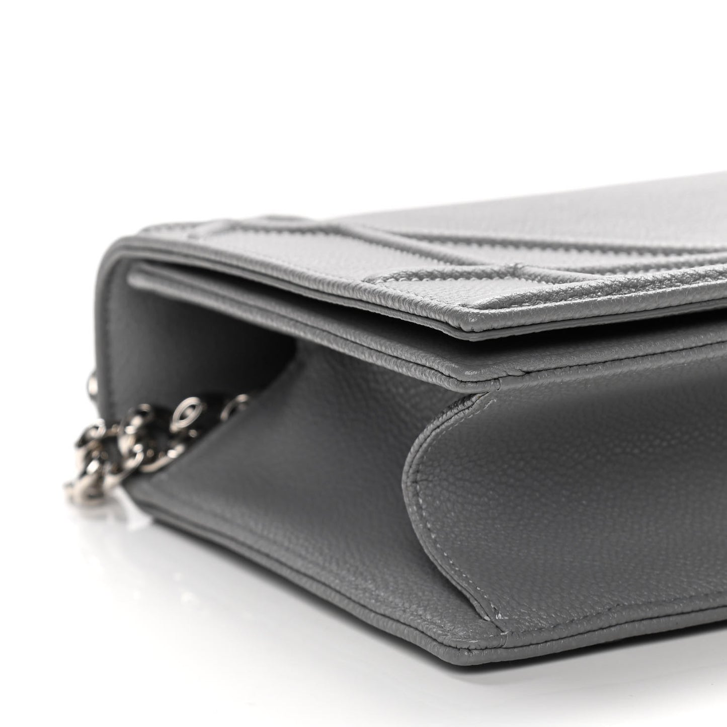 Grained Calfskin Medium Diorama Flap Bag Gris