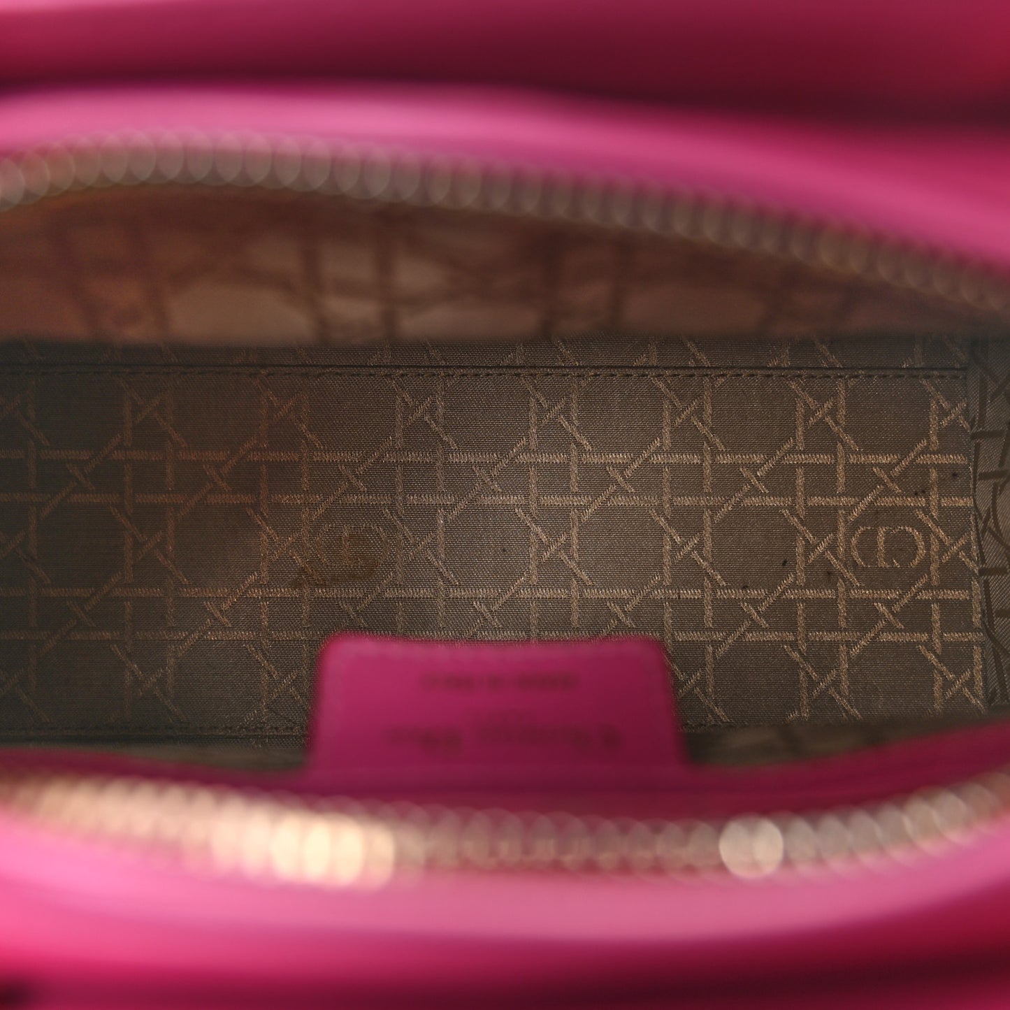 Lambskin Cannage Medium Lady Dior Fuchsia