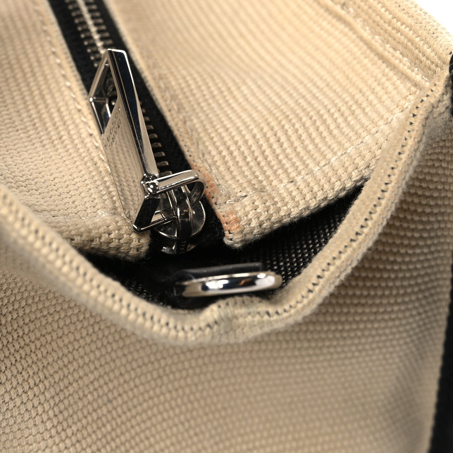 Marc Jacobs Jacquard Small The Traveler Tote Bag Warm Sand 9 of 9