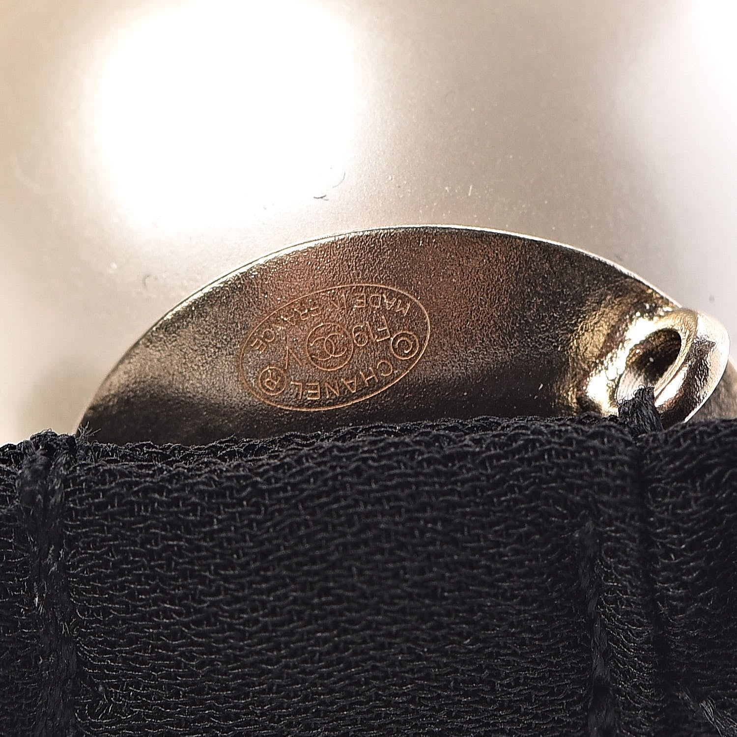 Chanel Pearl CC Hair Tie Black Gold Pearly White 4 of 5