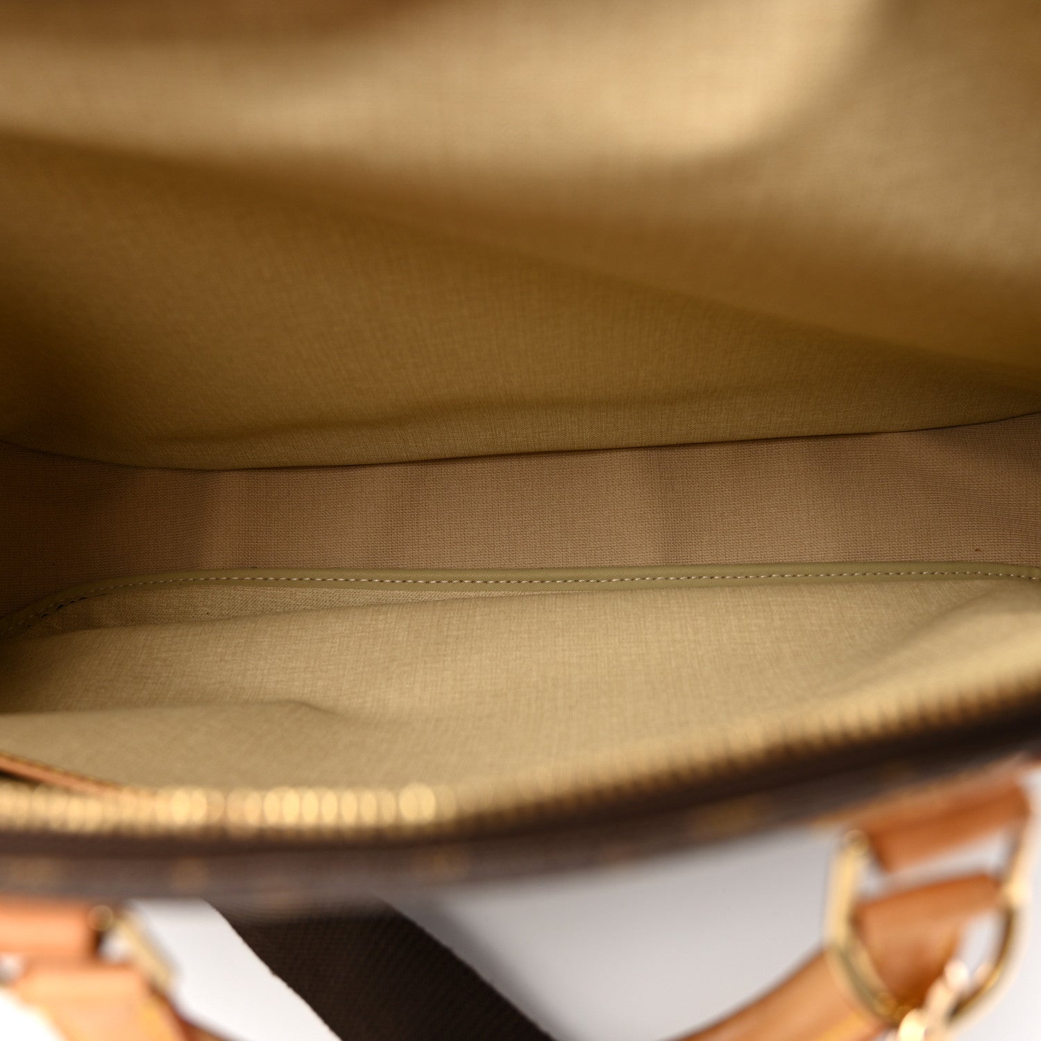 Louis Vuitton Monogram Alize 24 Heures Luggage 4 of 14