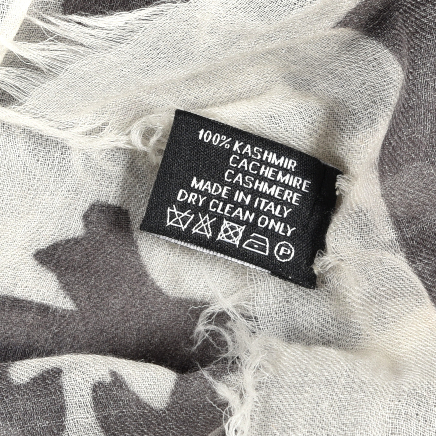 Chanel Cashmere CC Heart Fringe Scarf Grey 4 of 4