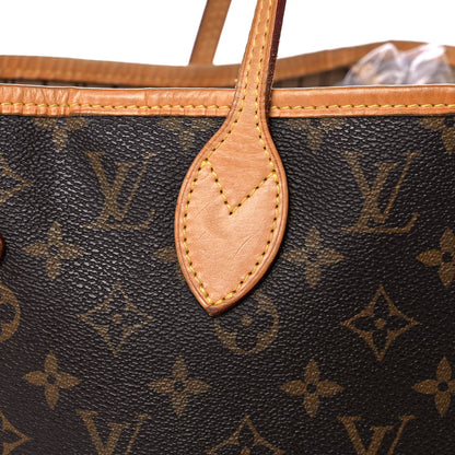 Louis Vuitton Monogram Neverfull MM 15 of 25