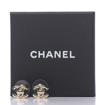 Chanel Metal CC Turnlock Earrings Gold 5 of 5