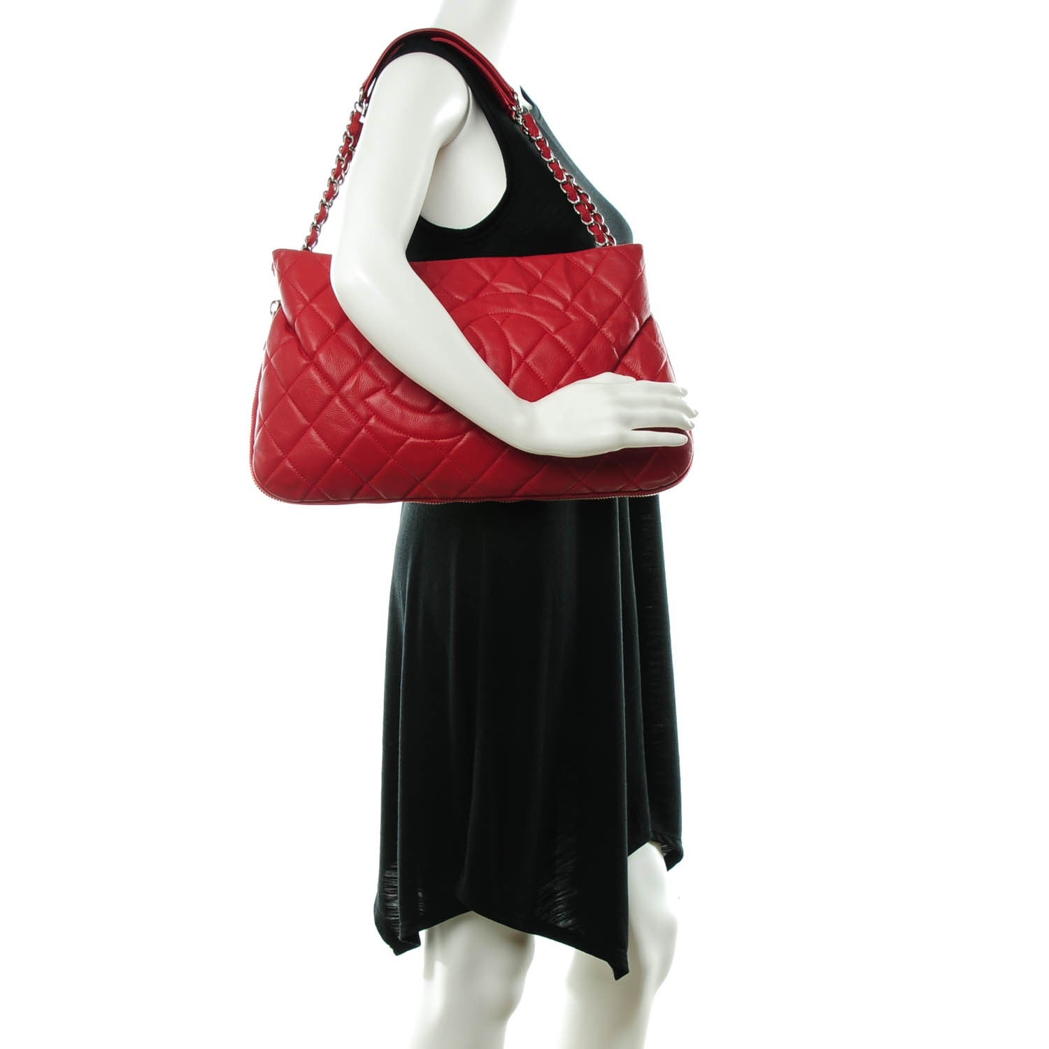 Chanel Caviar Quilted Expandable Zip Shoulder Bag Red 2 of 7