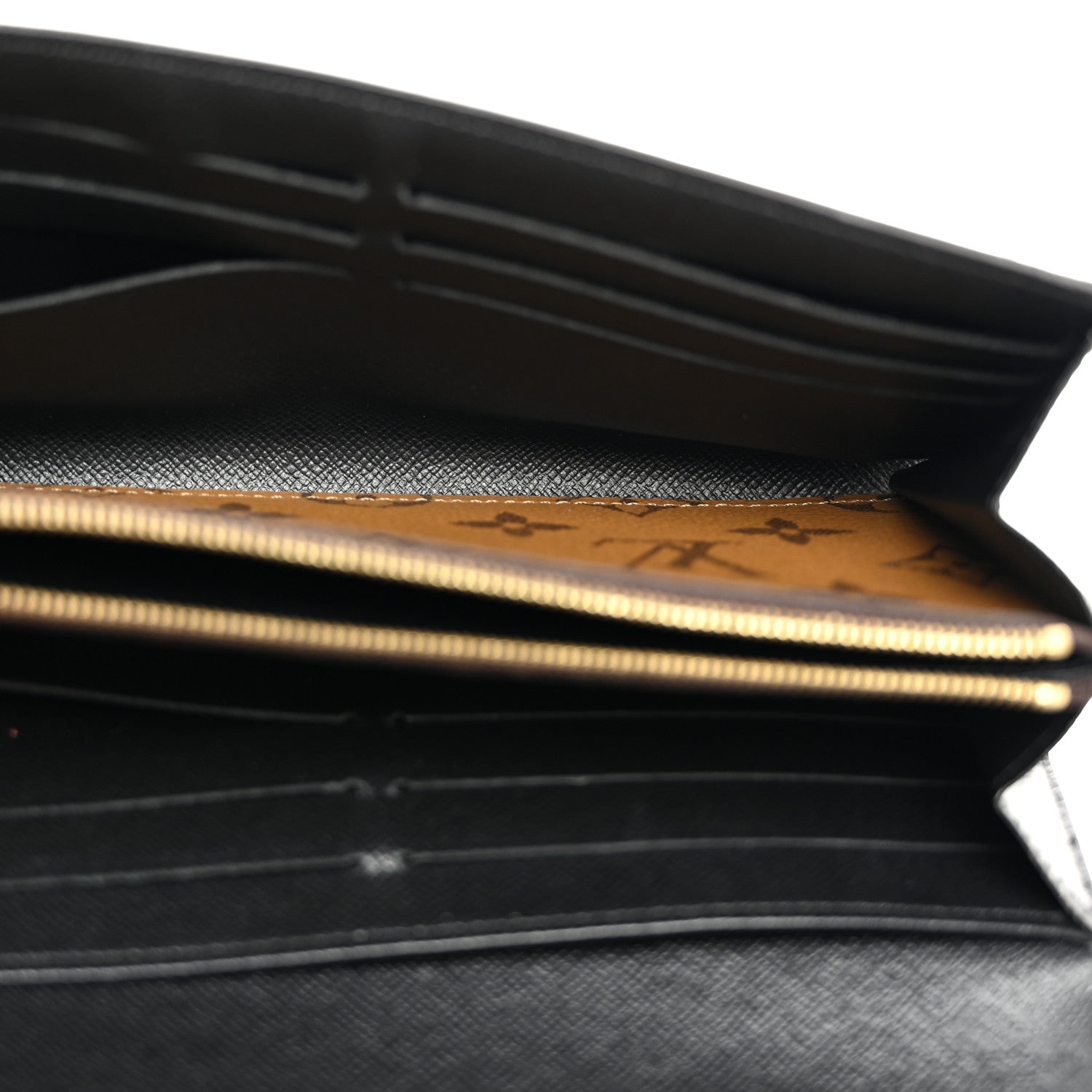 Louis Vuitton Reverse Monogram Giant Sarah Wallet 5 of 8
